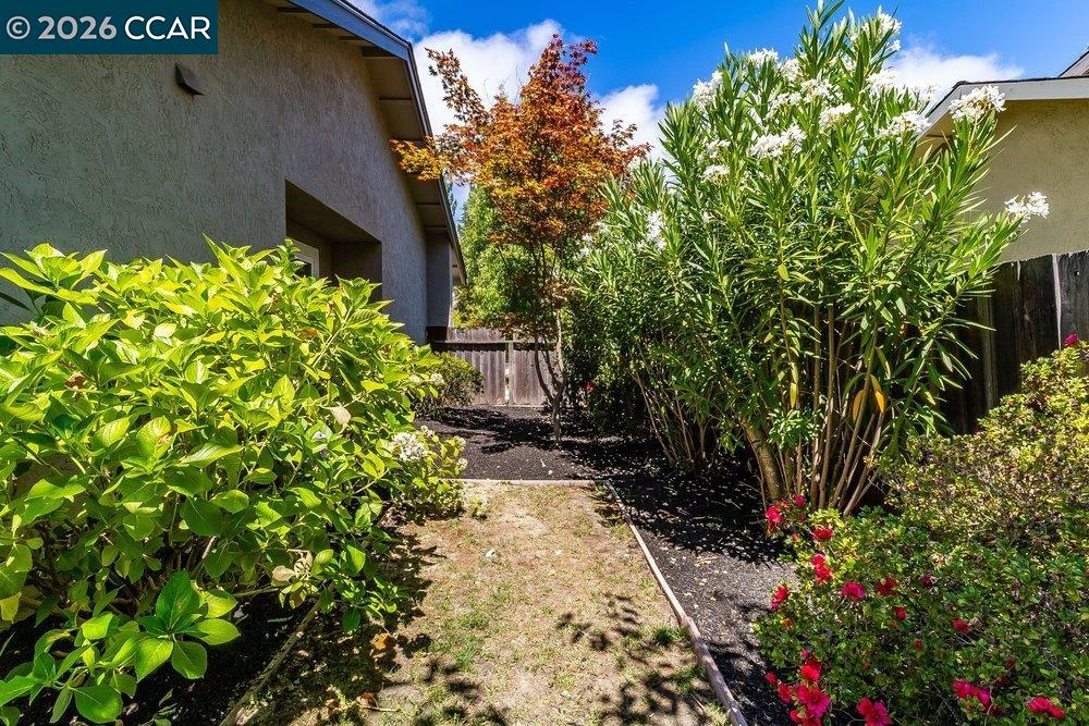 5633 Mount Hood Ct, Martinez CA 94553 — photo 47