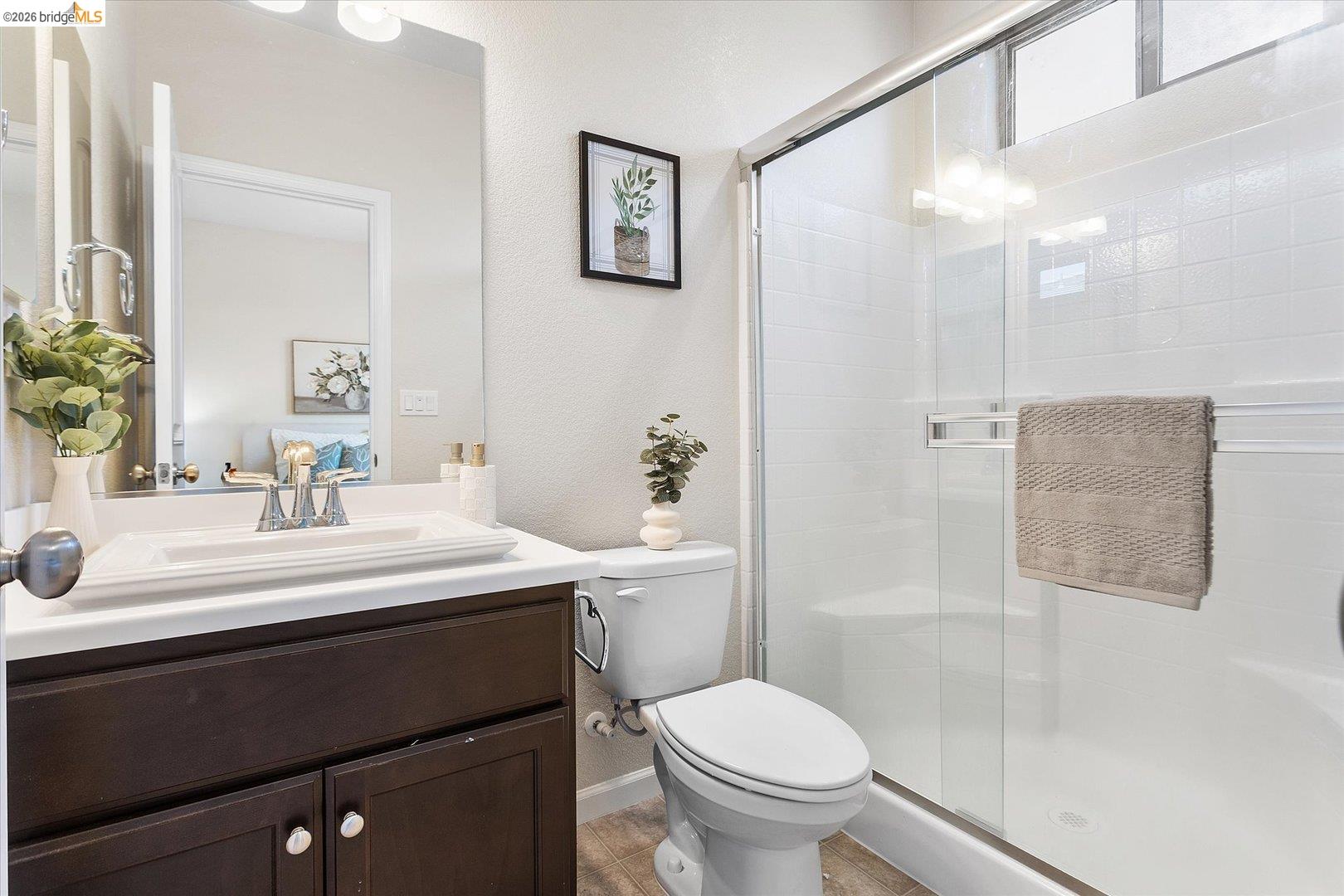 4352 Vanguard DR, Modesto CA 95356 — photo 18