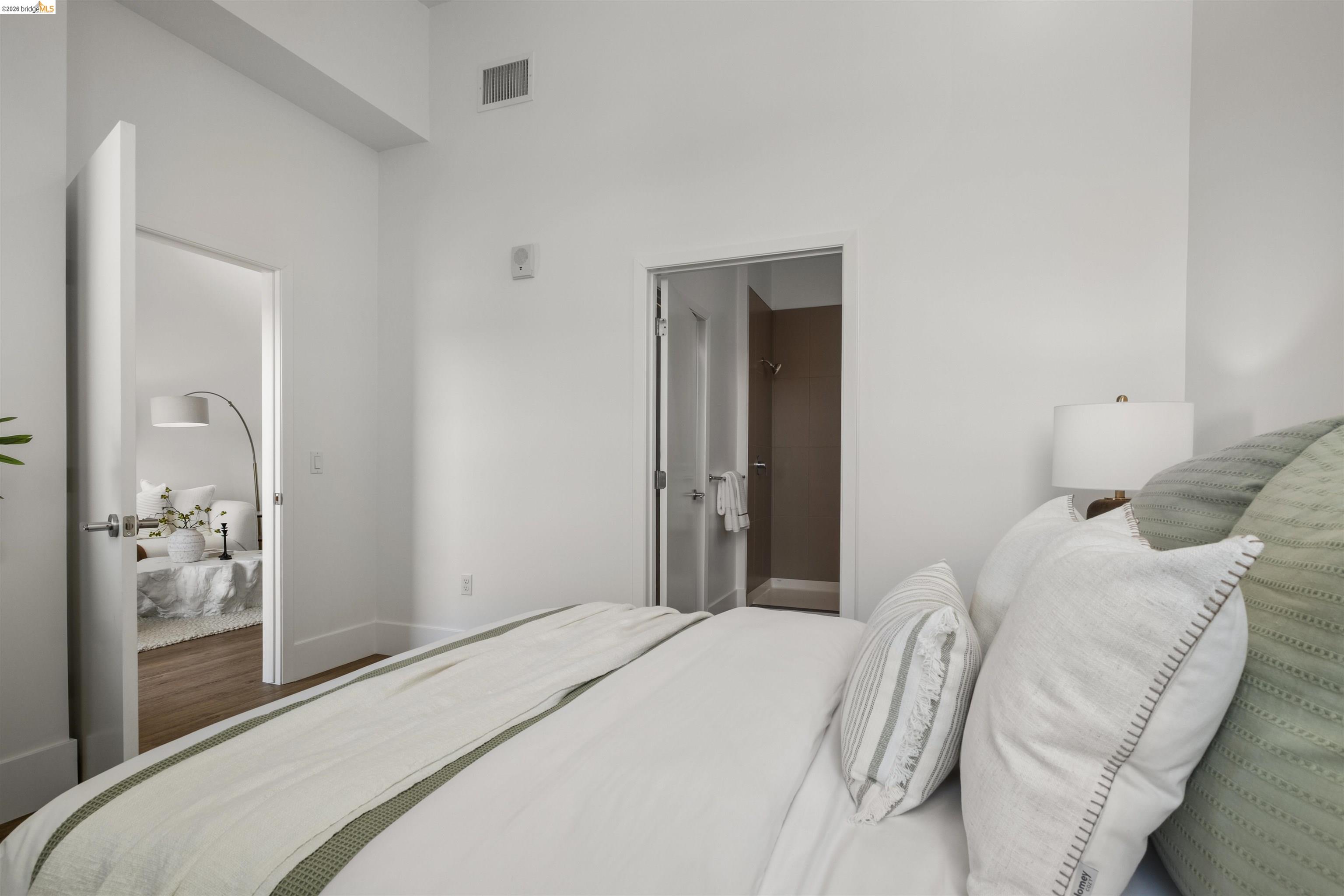 1545 32nd Street 214