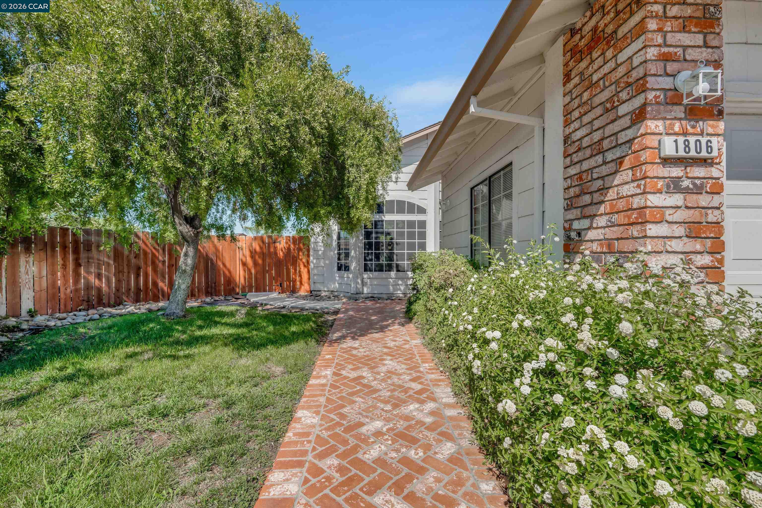 1806 Locke Court, Oakley CA 94561 — photo 5