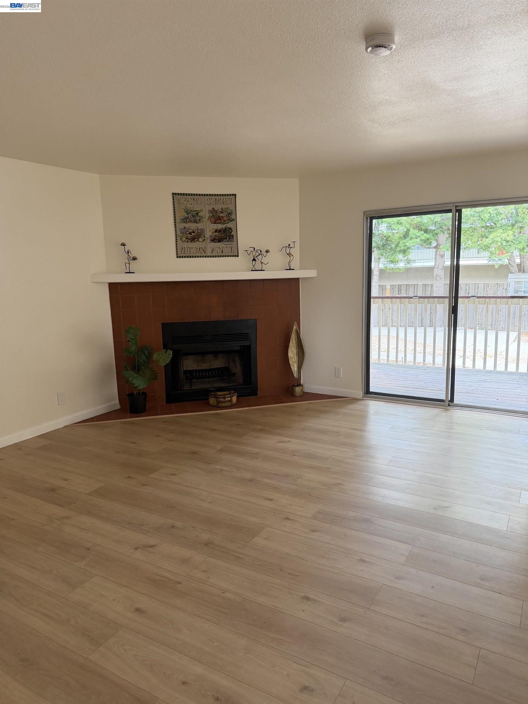 722 Kino Ct # 3, Hayward CA 94544