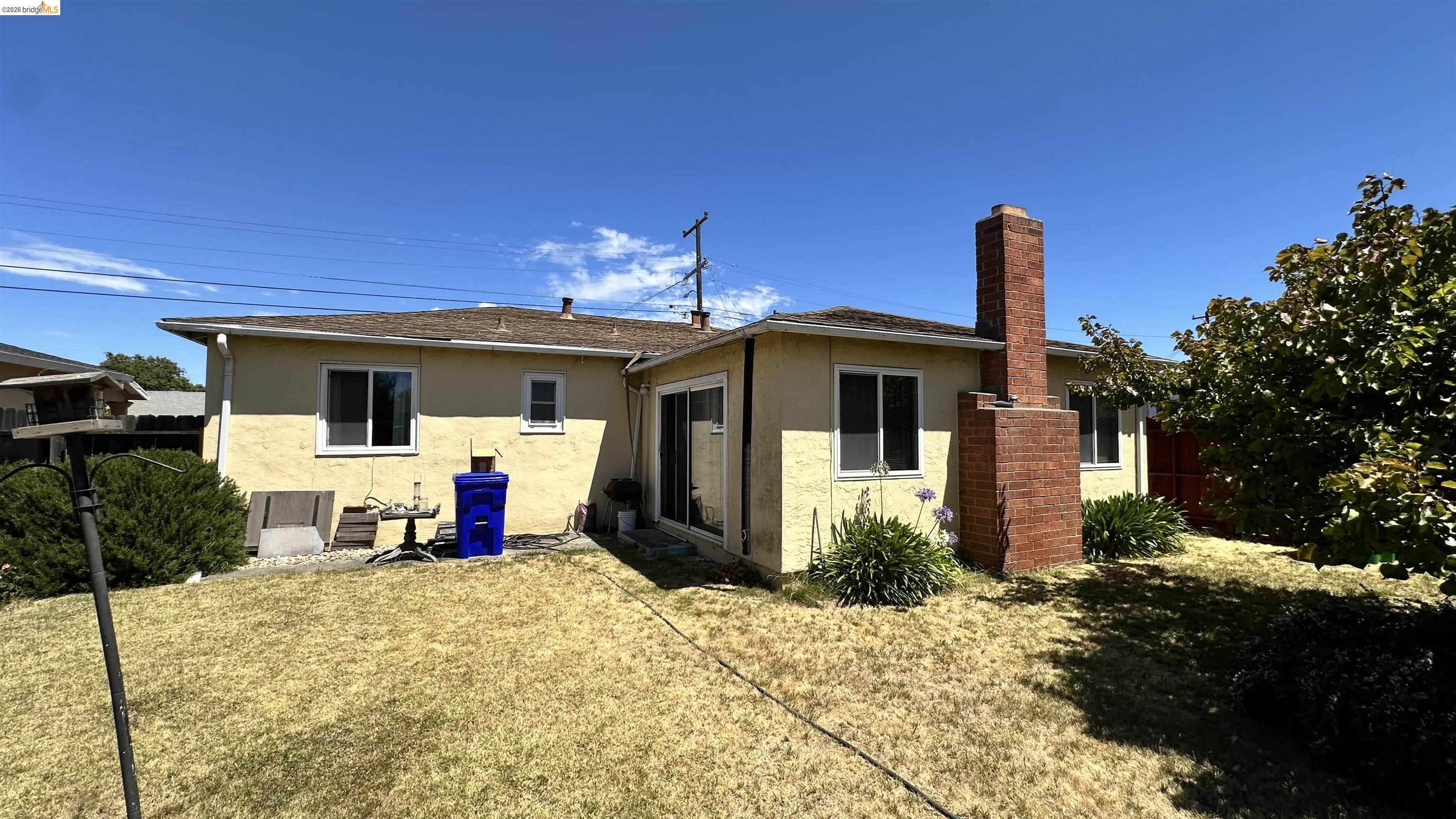 Front Image Thumbnail for EB41142710