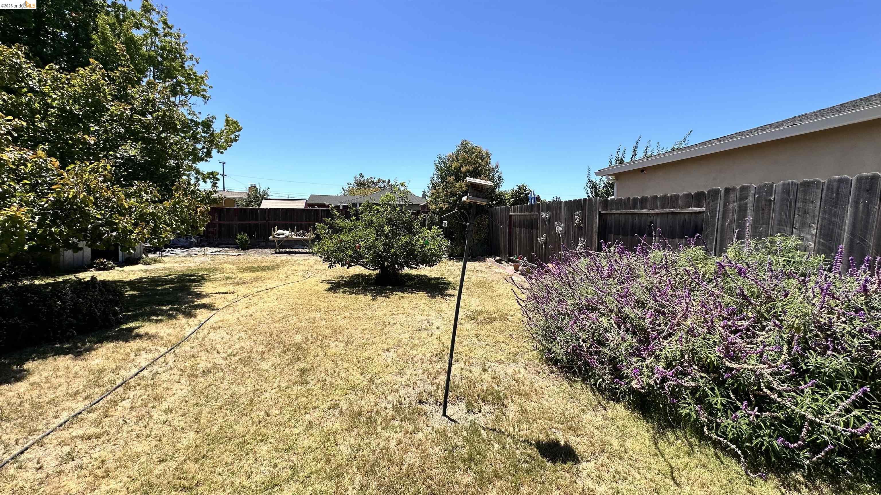 15357 Edgemoor St, San Leandro CA 94579 — photo 10