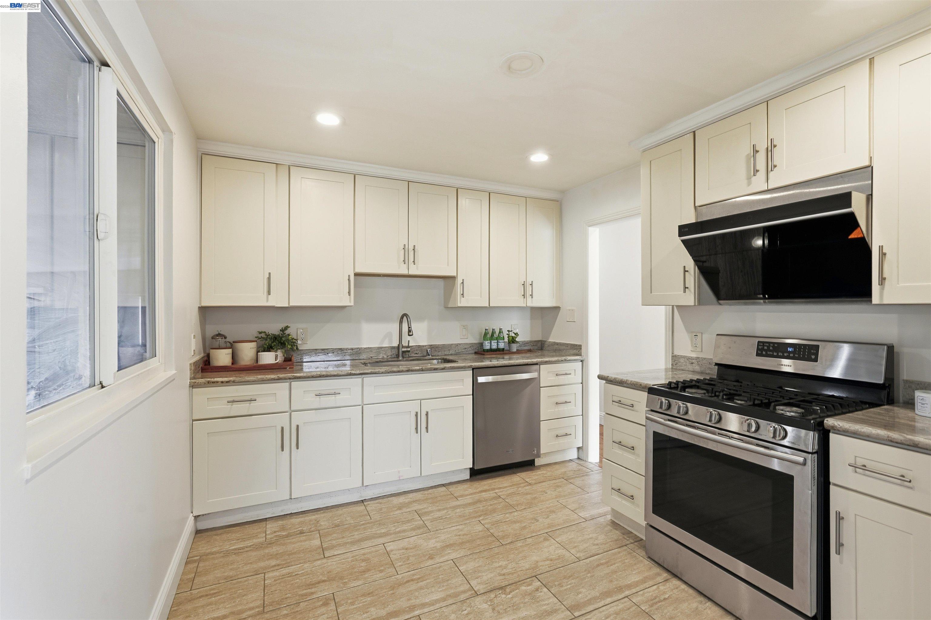 14895 Washington Ave, San Leandro CA 94578 — photo 11