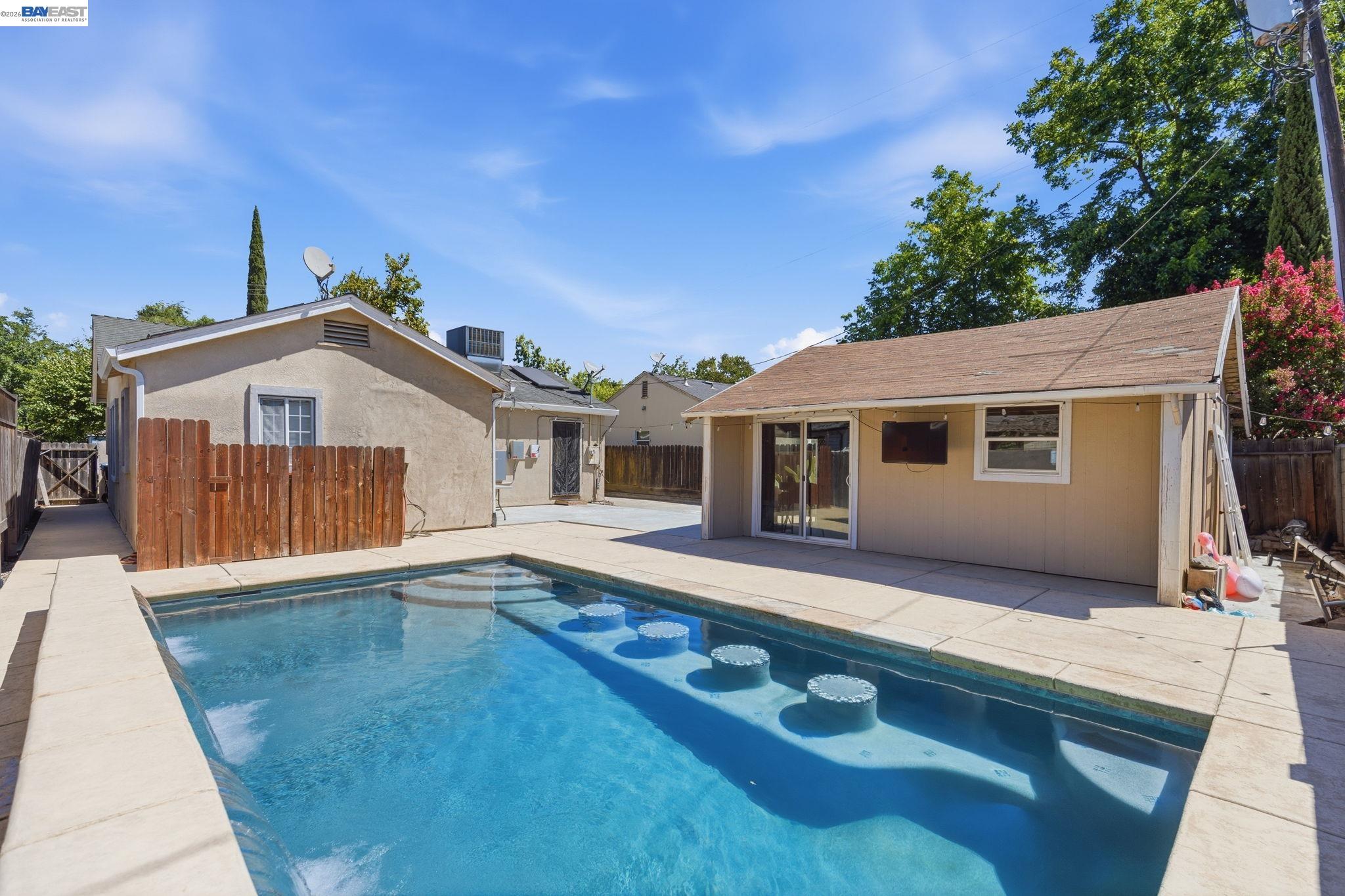 1330 W Park St, Stockton CA 95203 — photo 25