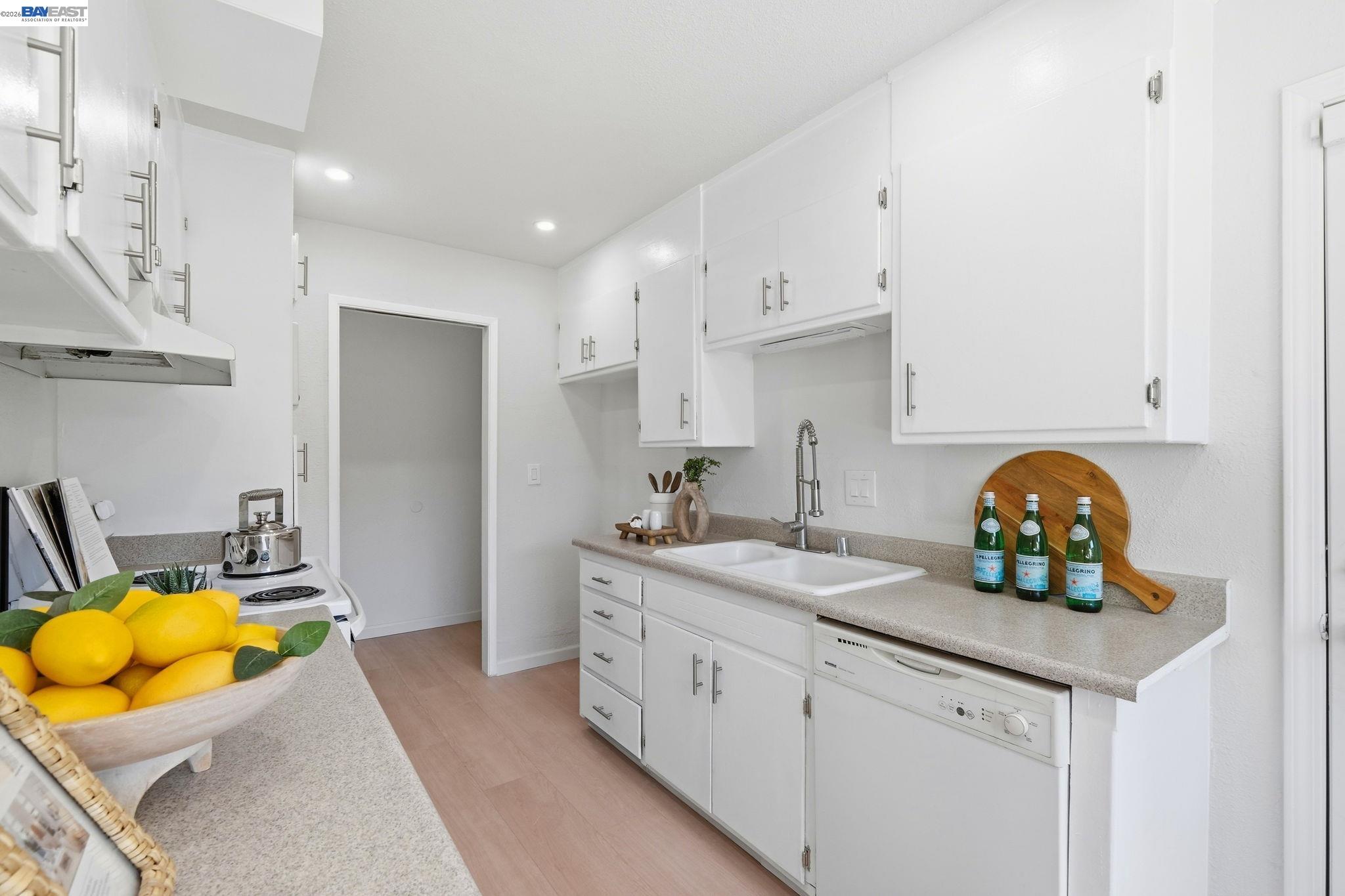 40140 Urban St, Fremont CA 94538 — photo 8