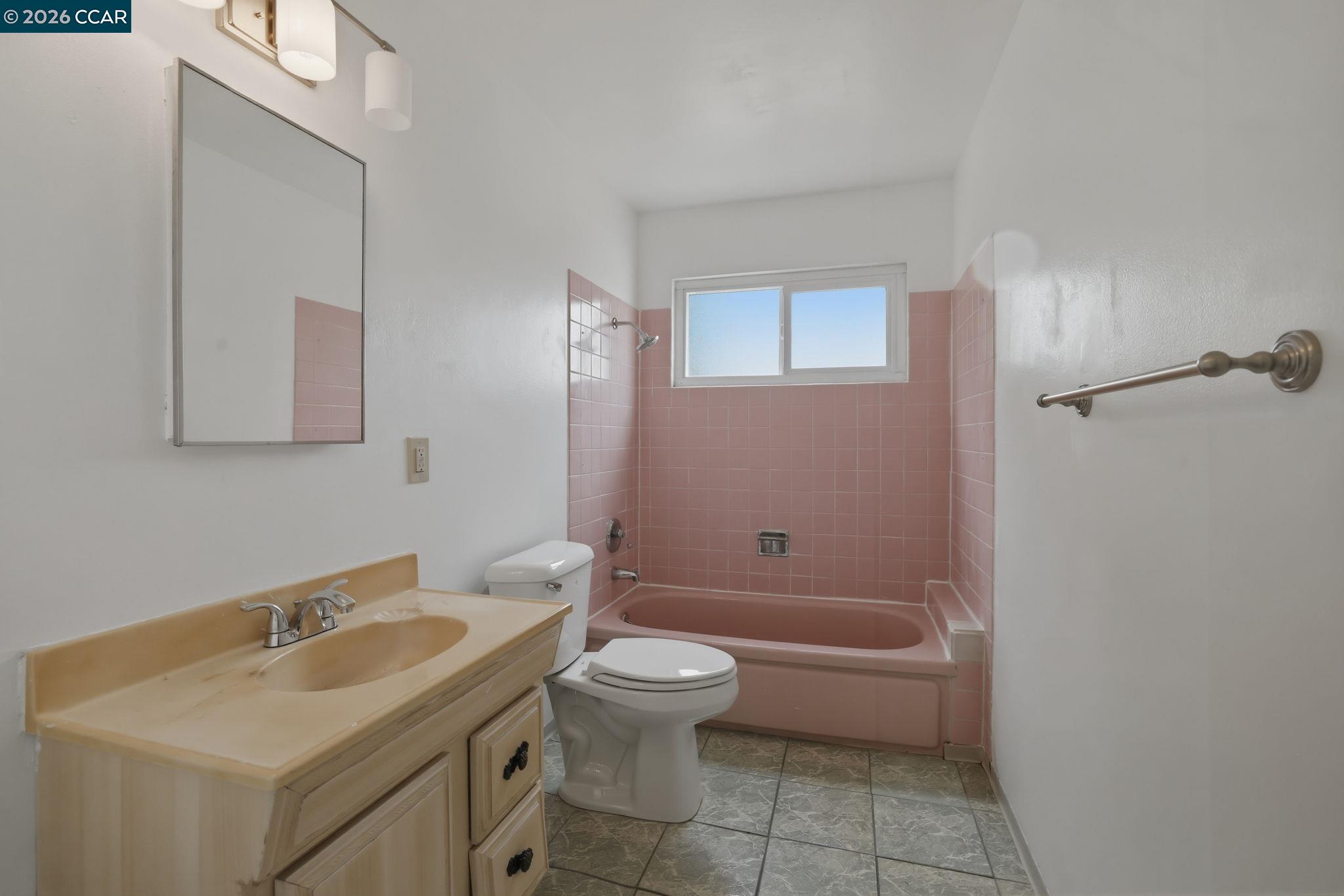 939 Tara Hills Dr, Pinole CA 94564 — photo 21