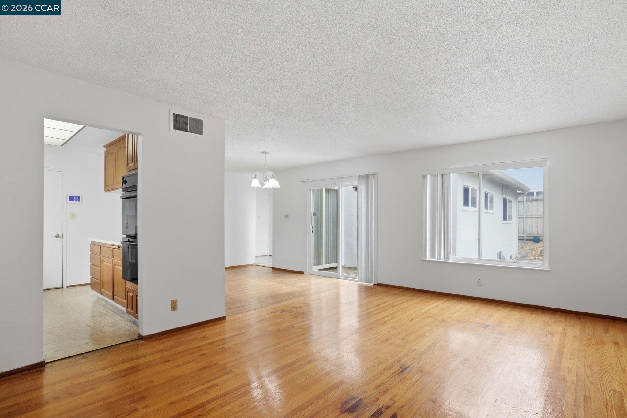 939 Tara Hills Dr, Pinole CA 94564 — photo 8