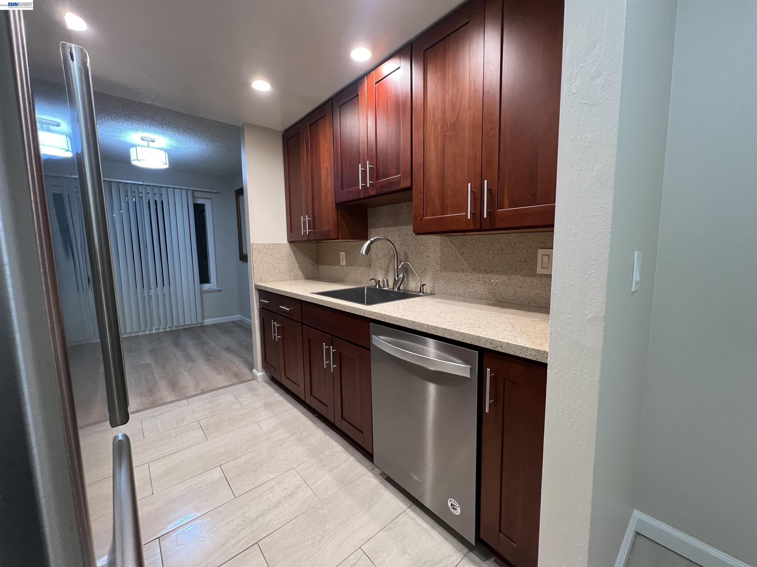 4176 San Pablo Dam Rd # B, El Sobrante CA 94803 — photo 2