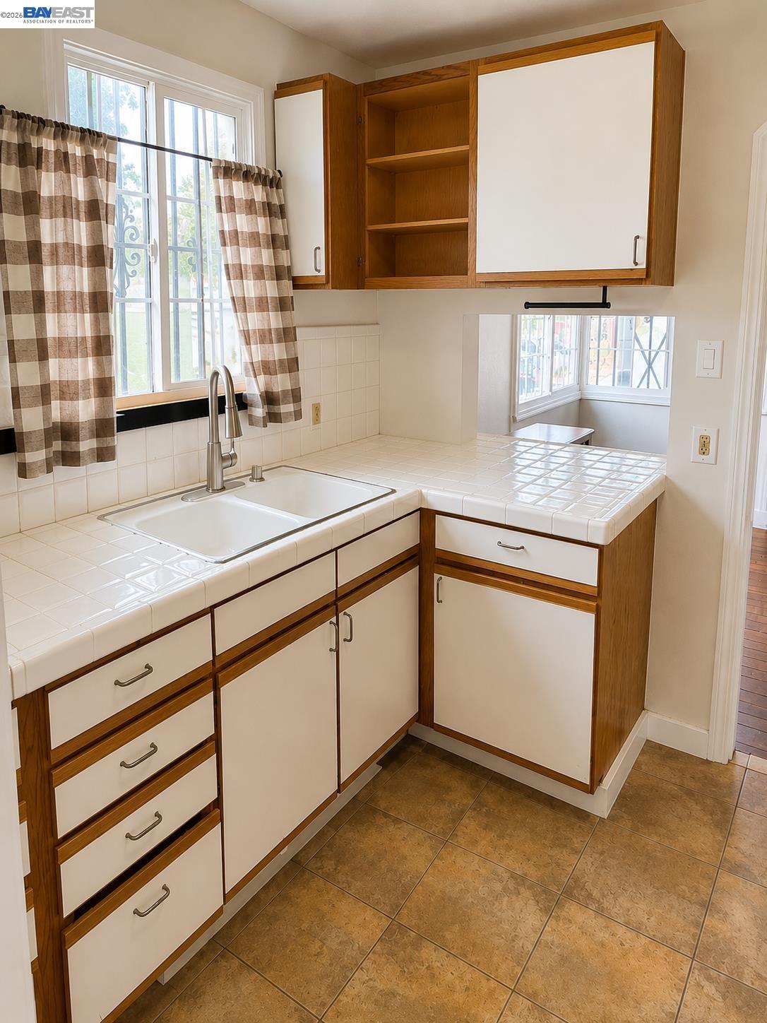 2830 69th, Oakland CA 94605 — photo 6