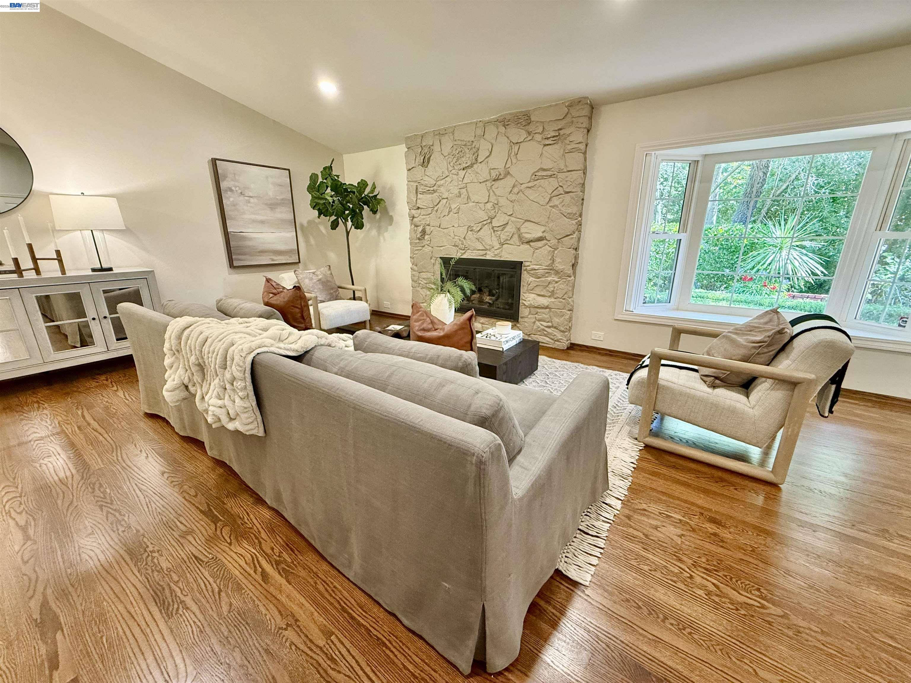 516 Moraga Way, Orinda CA 94563 — photo 17