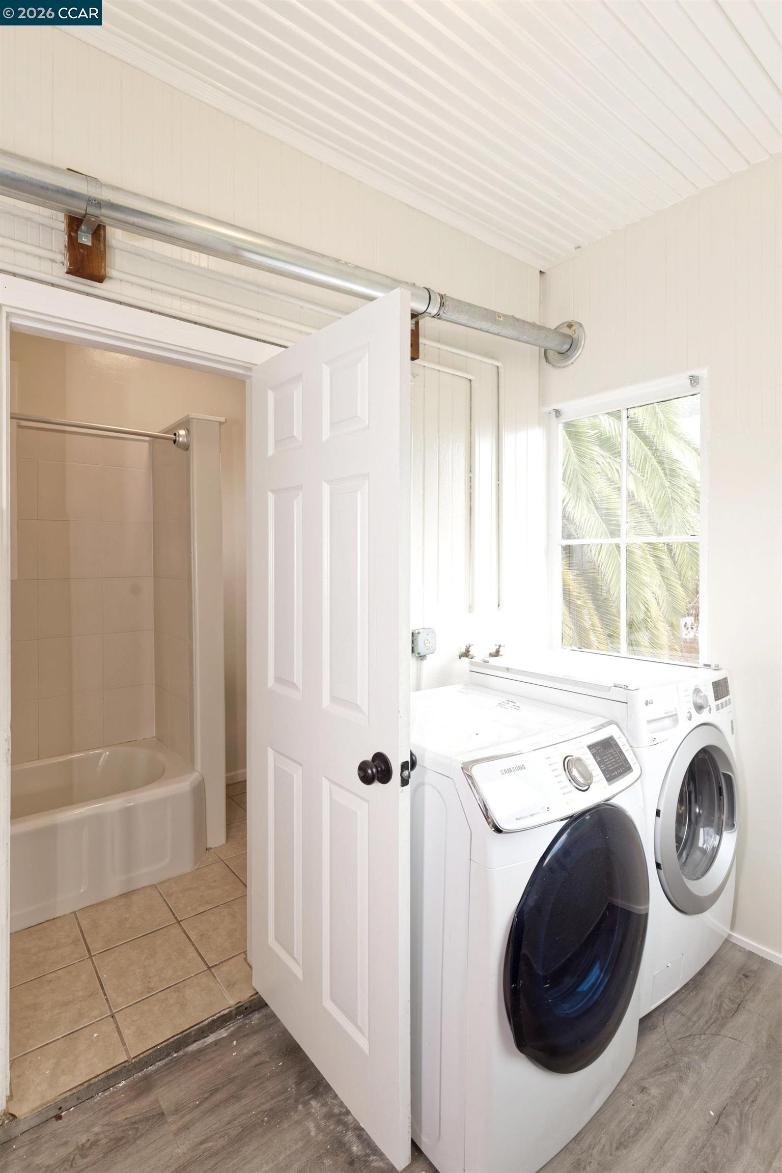 2012 E 15Th St, Oakland CA 94606 — photo 11