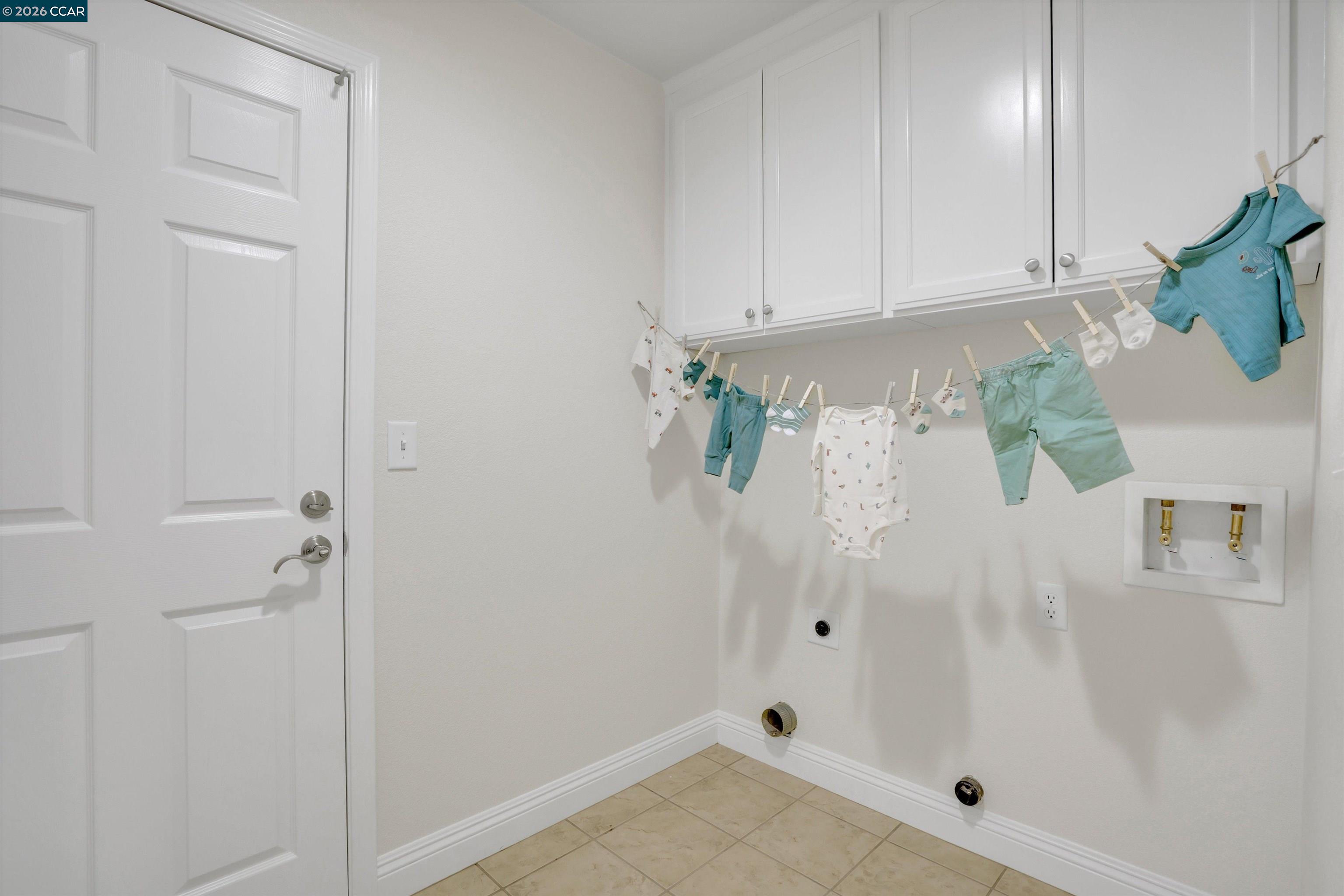 3190 Castro St, Martinez CA 94553 — photo 17