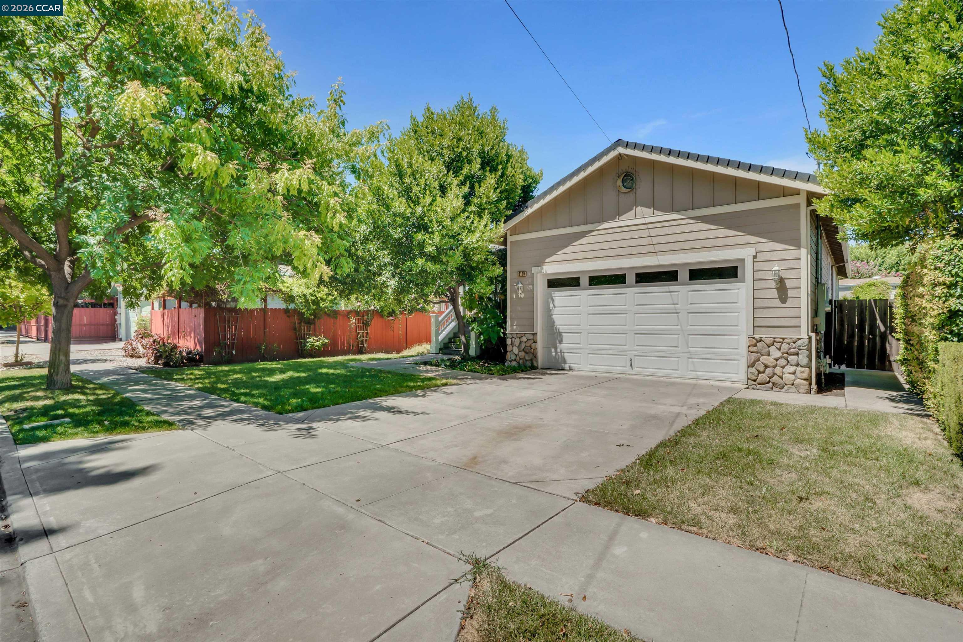 3190 Castro St, Martinez CA 94553 — photo 31
