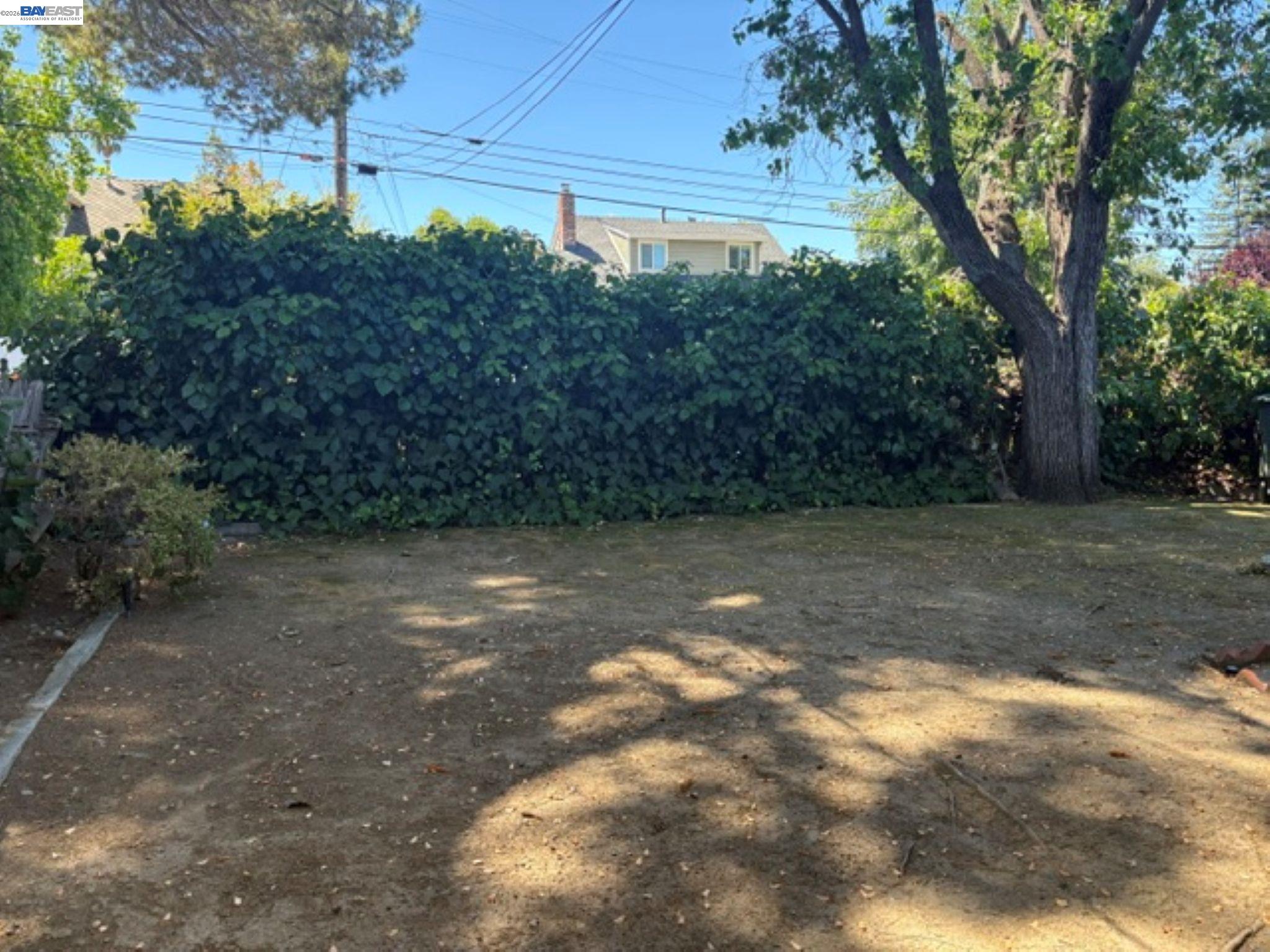 4131 Chaucer Drive