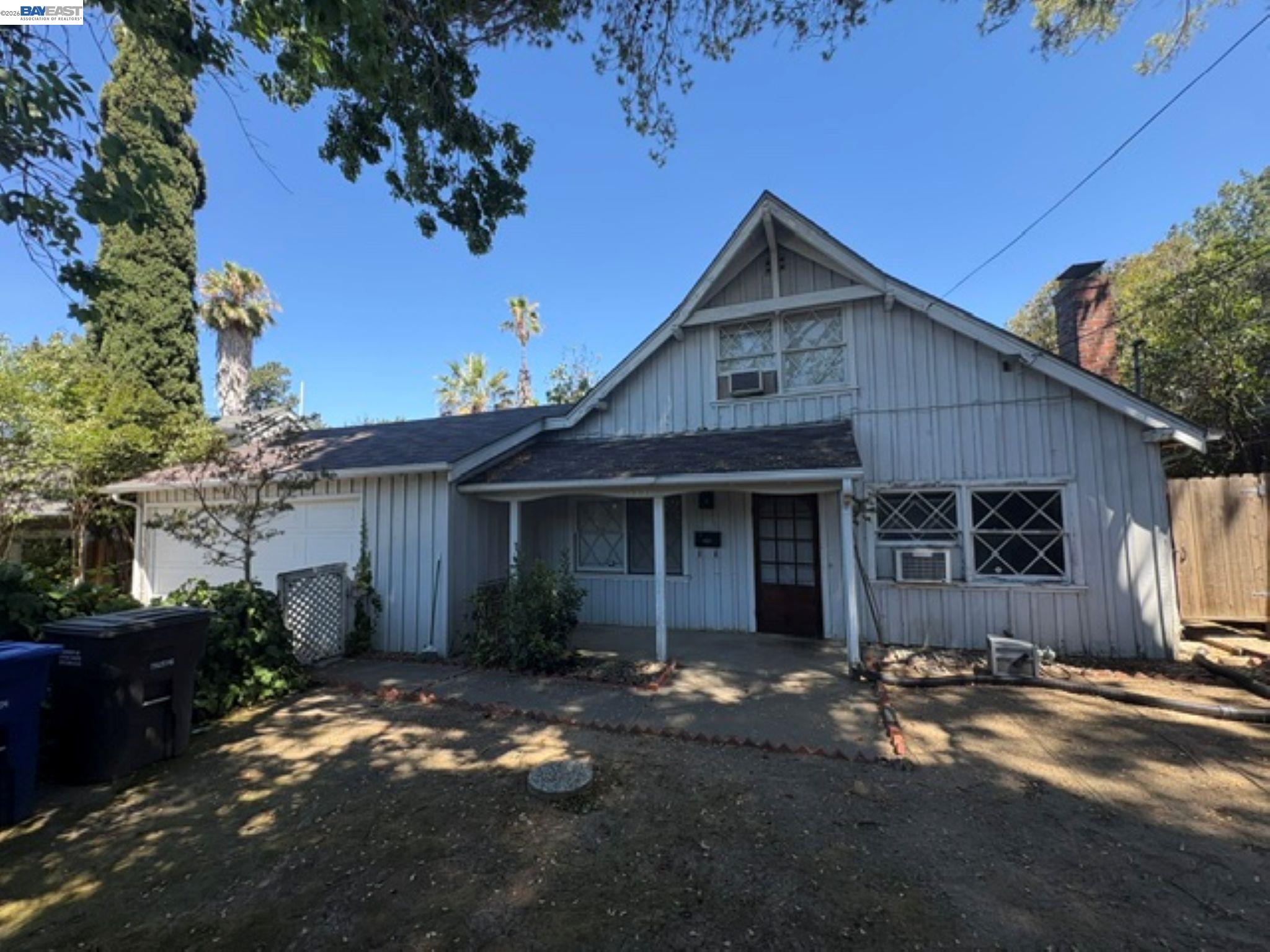 4131 Chaucer Drive