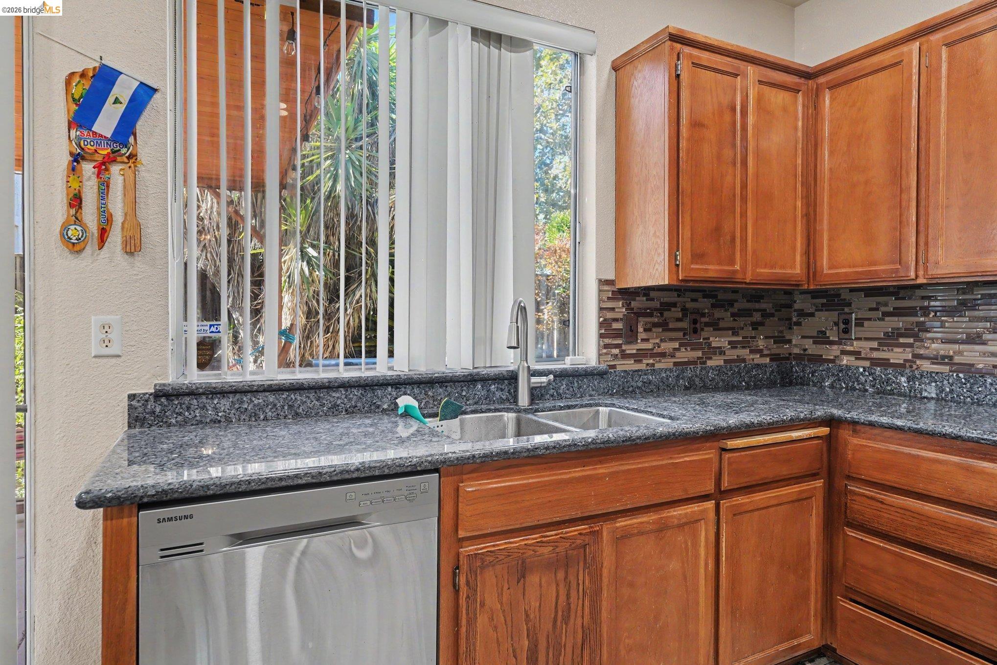 5200 Fairside Way, Antioch CA 94531 — photo 11