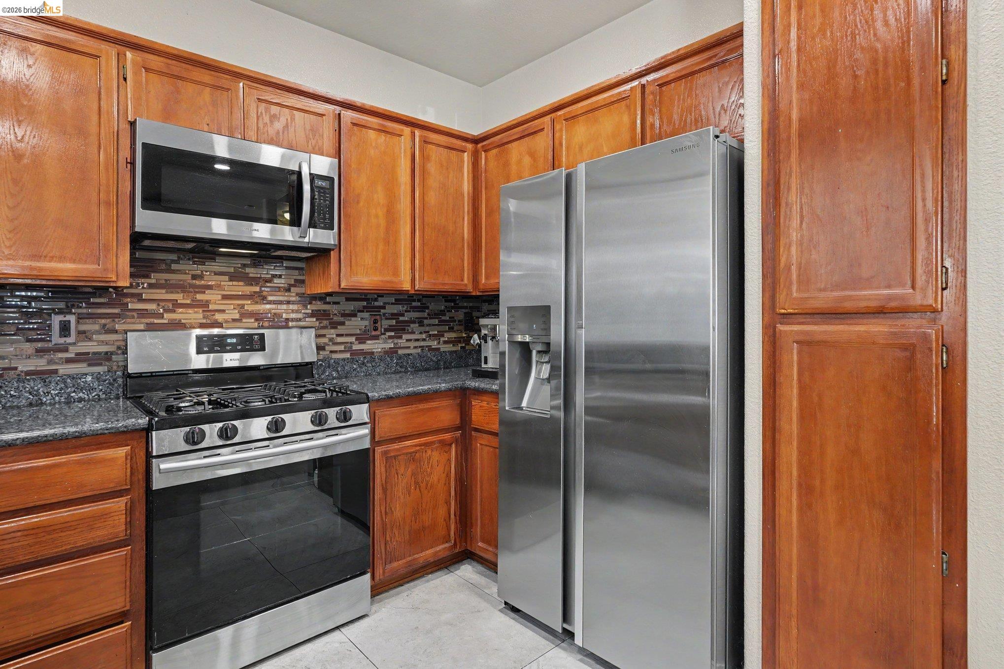 5200 Fairside Way, Antioch CA 94531 — photo 10