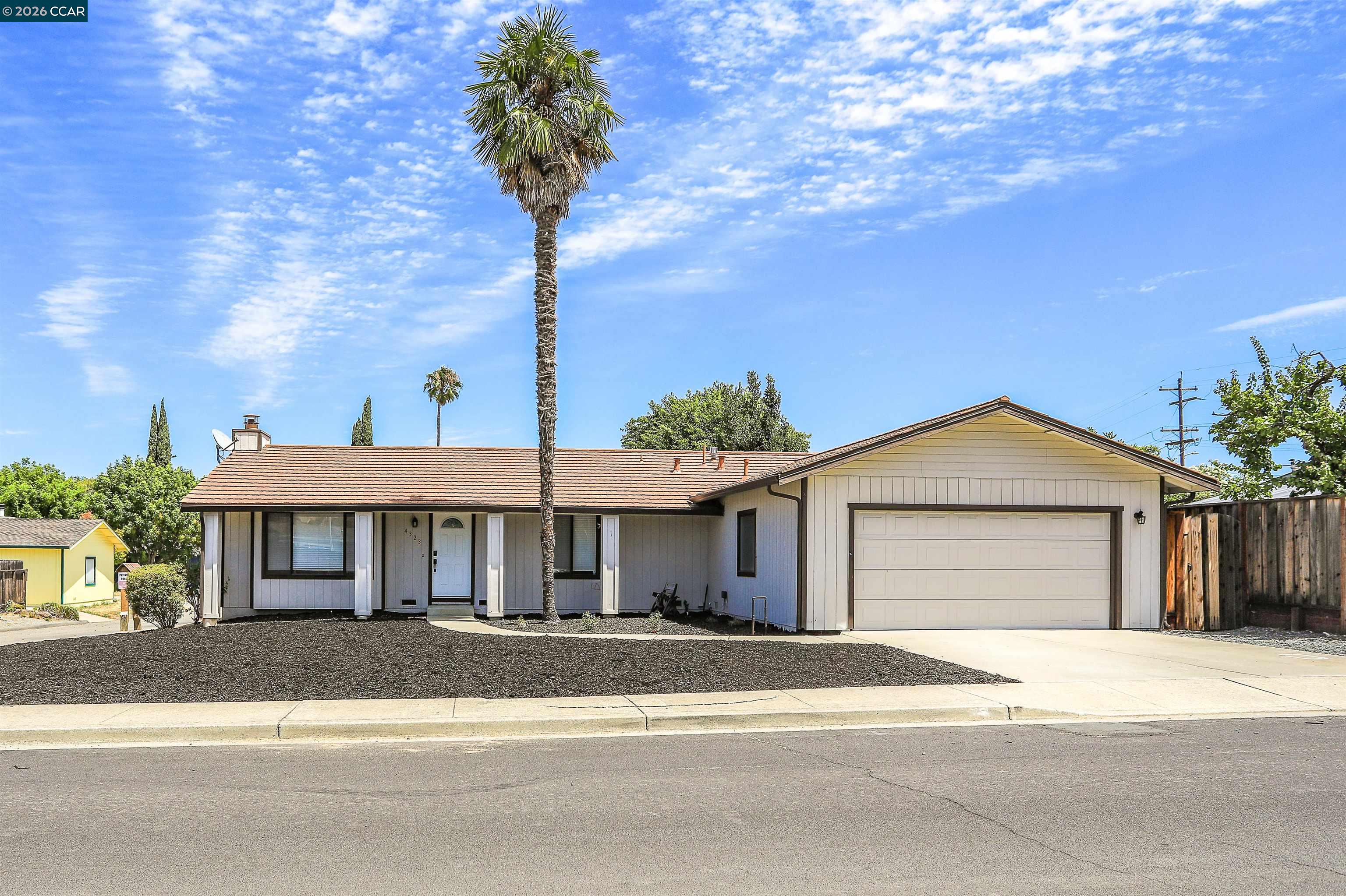 4323 Arleda Ln