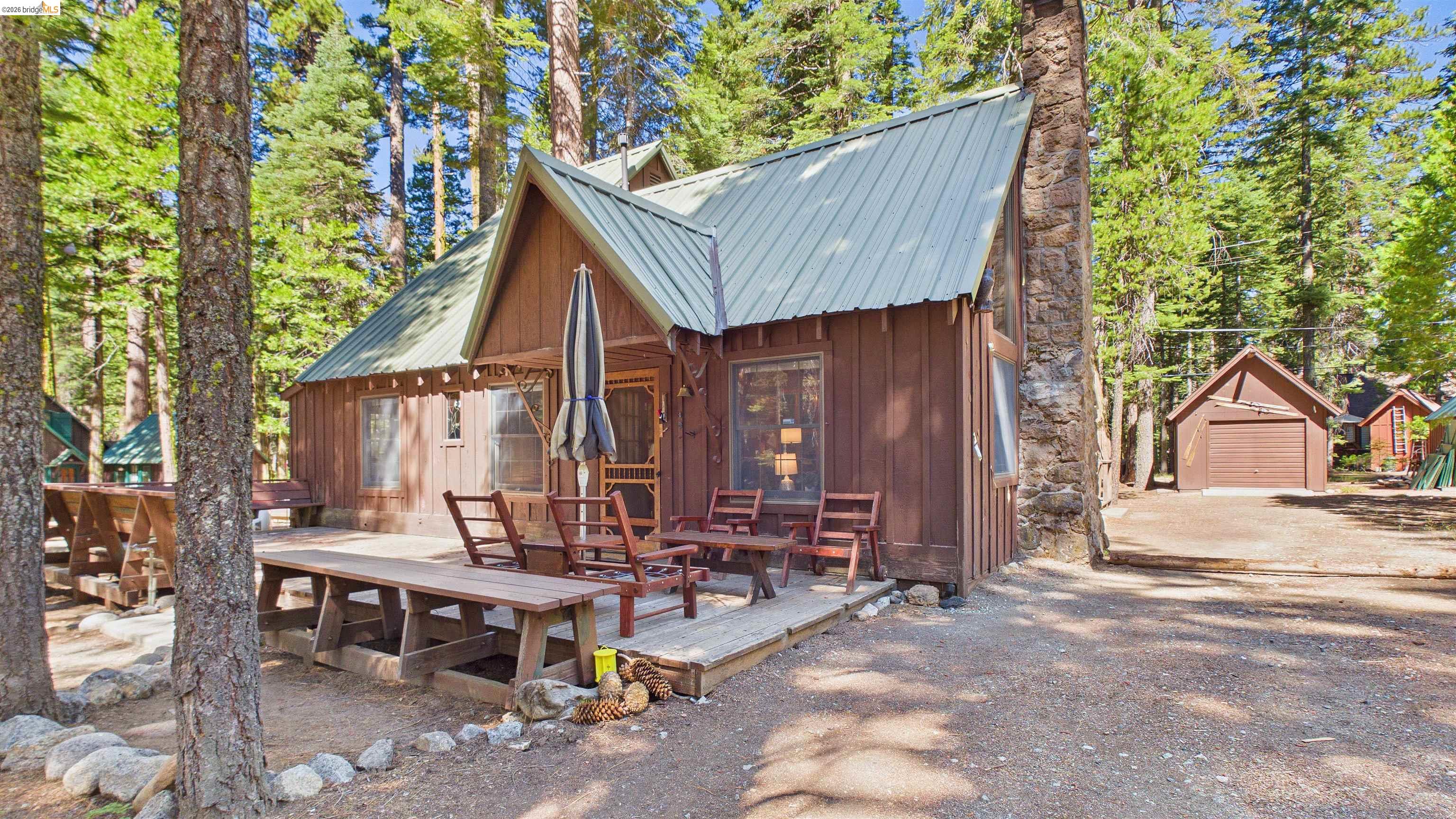 Pinecrest