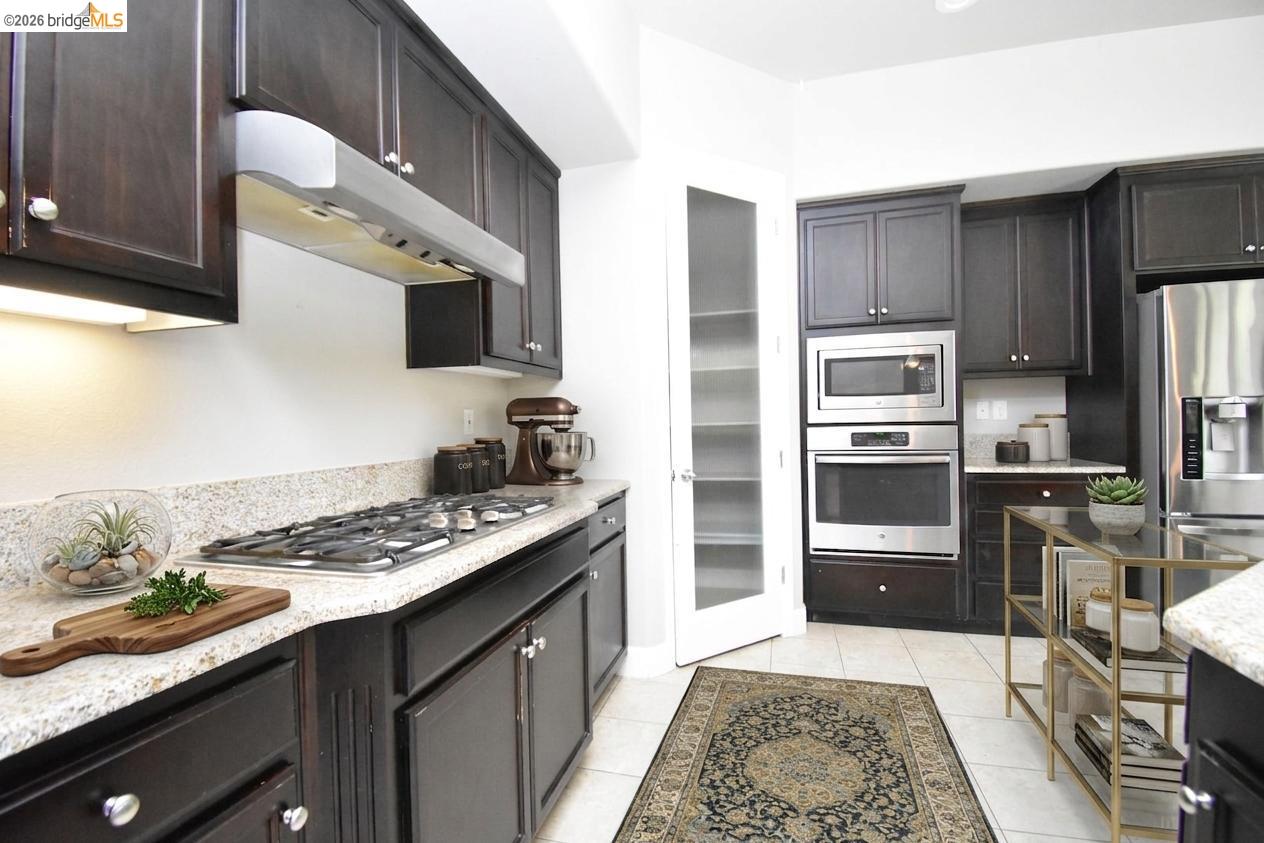 1110 Clearwater Creek Blvd, Manteca CA 95336 — photo 13