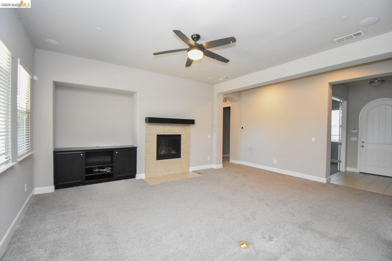 1110 Clearwater Creek Blvd, Manteca CA 95336 — photo 8