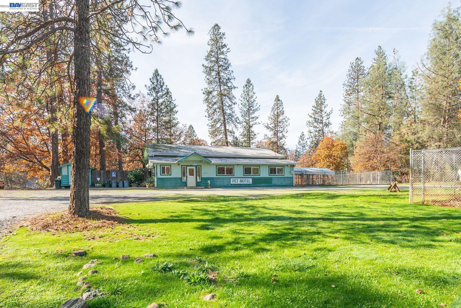1790 Main St., Weaverville CA 96093