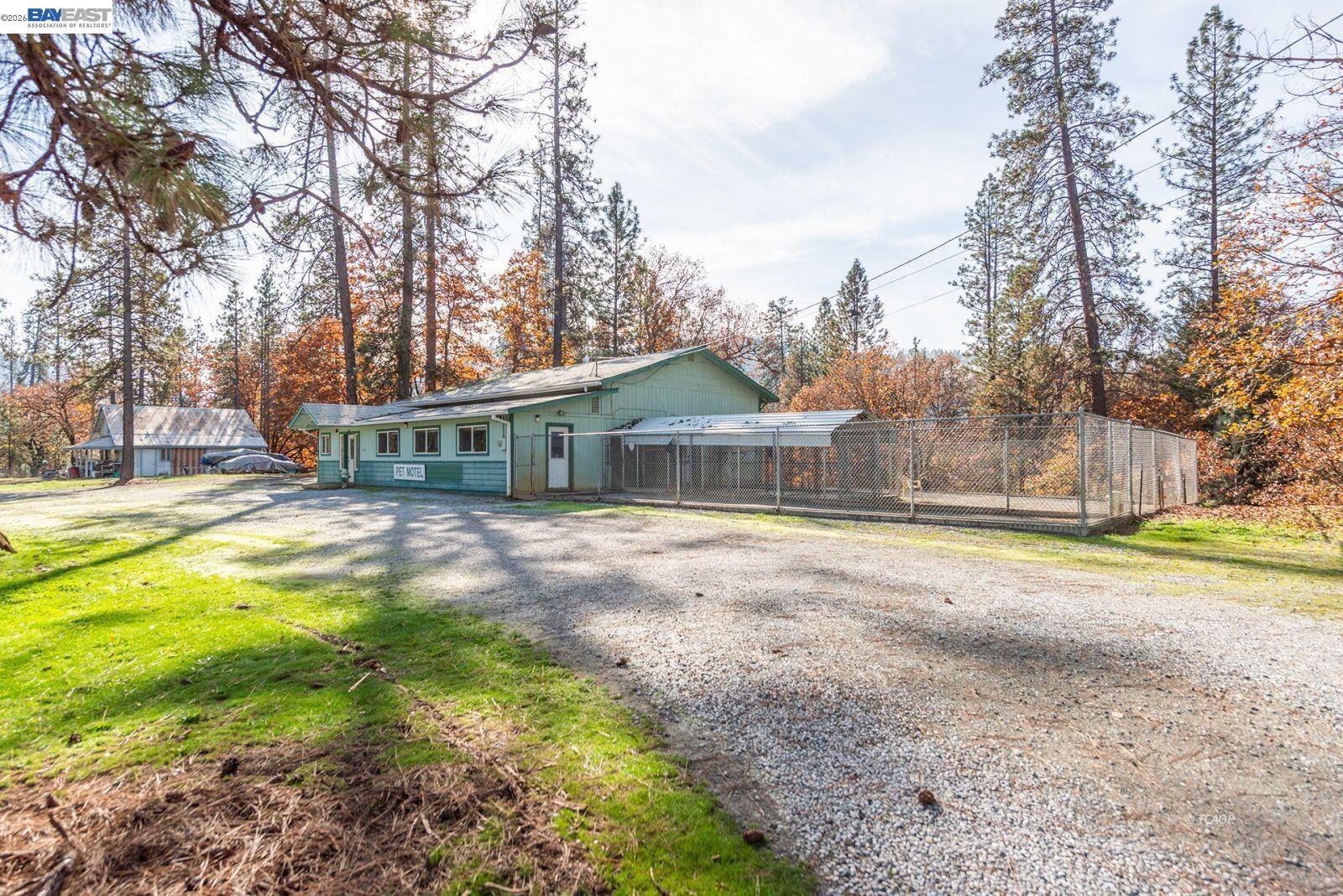 1790 Main St., Weaverville CA 96093 — photo 43