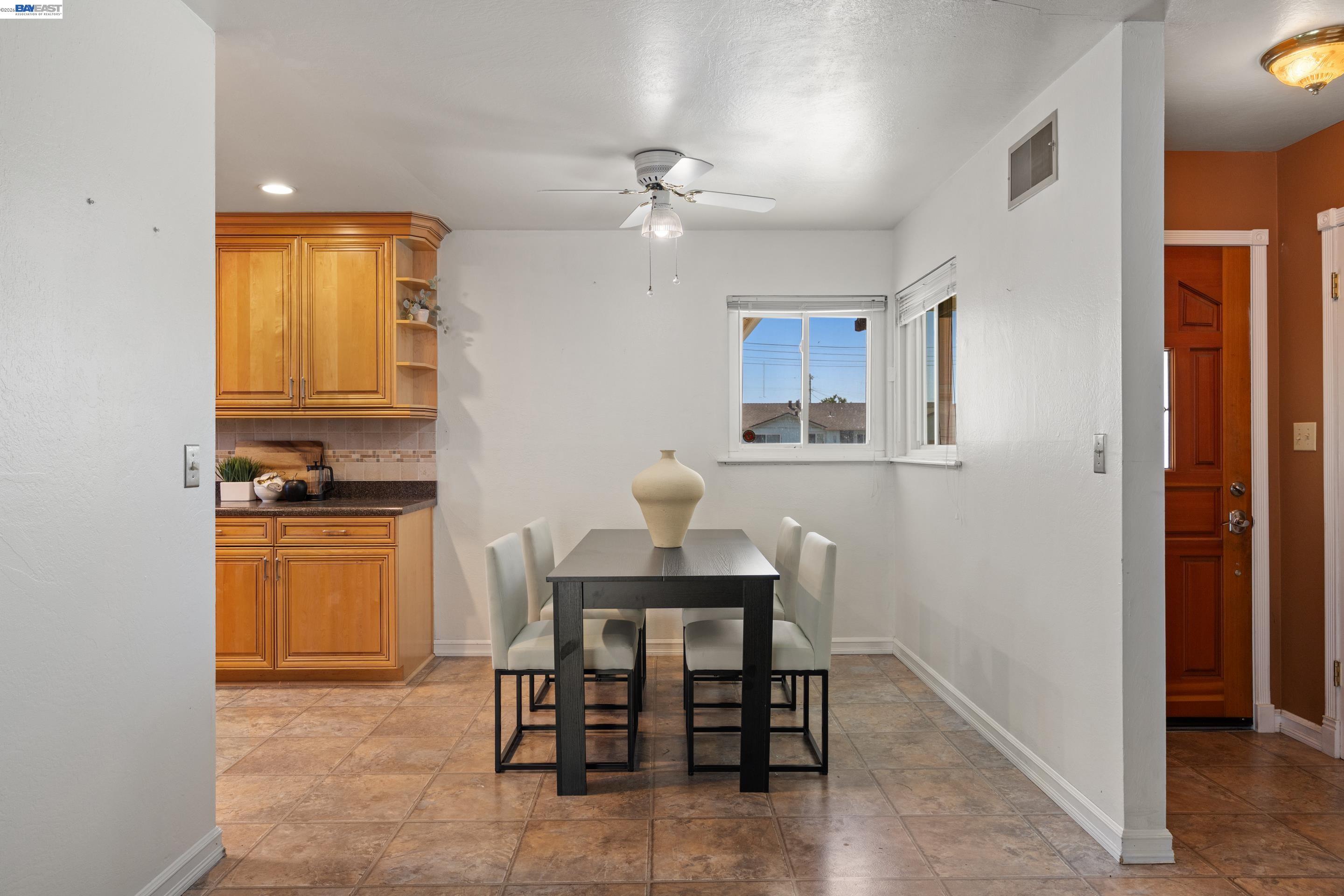 5269 Abbey Ct, Newark CA 94560 — photo 9