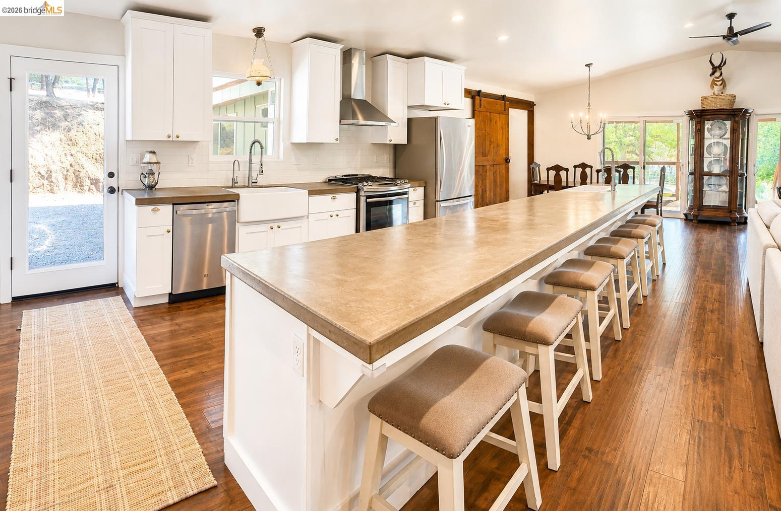5945 Clements Pl, Valley Springs CA 95252