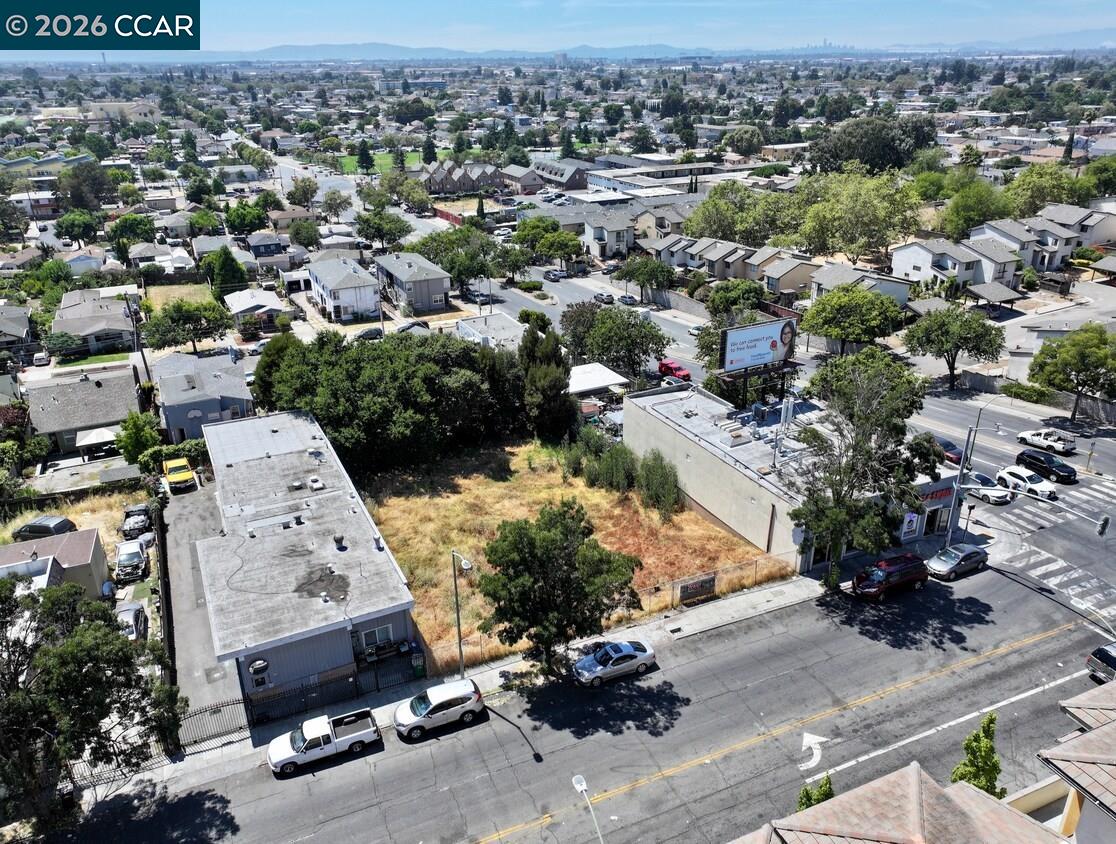 9809 Macarthur Blvd, Oakland CA 94605 — photo 23