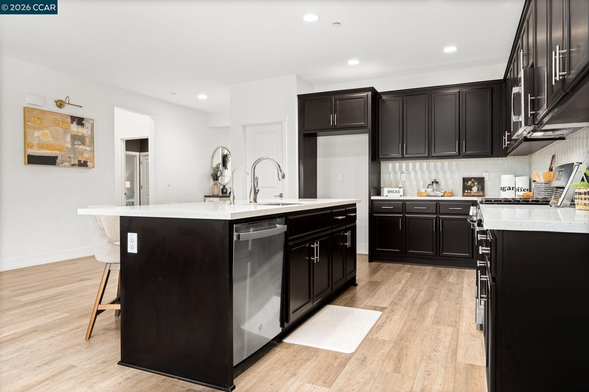 64 Morello Ave, Martinez CA 94553 — photo 7