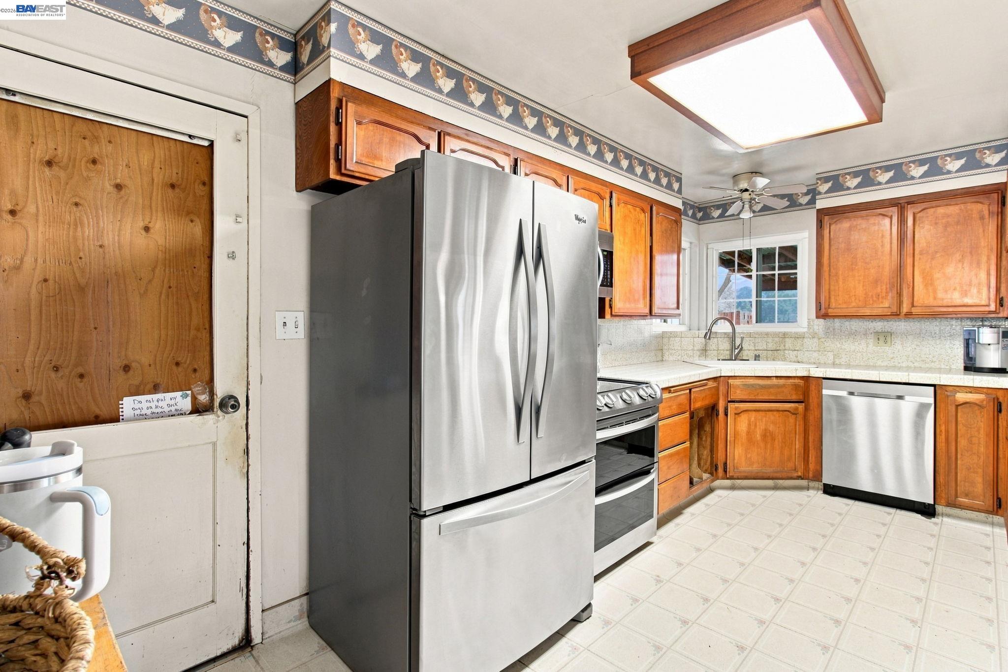 5940 Victoria Ln, Livermore CA 94550 — photo 17
