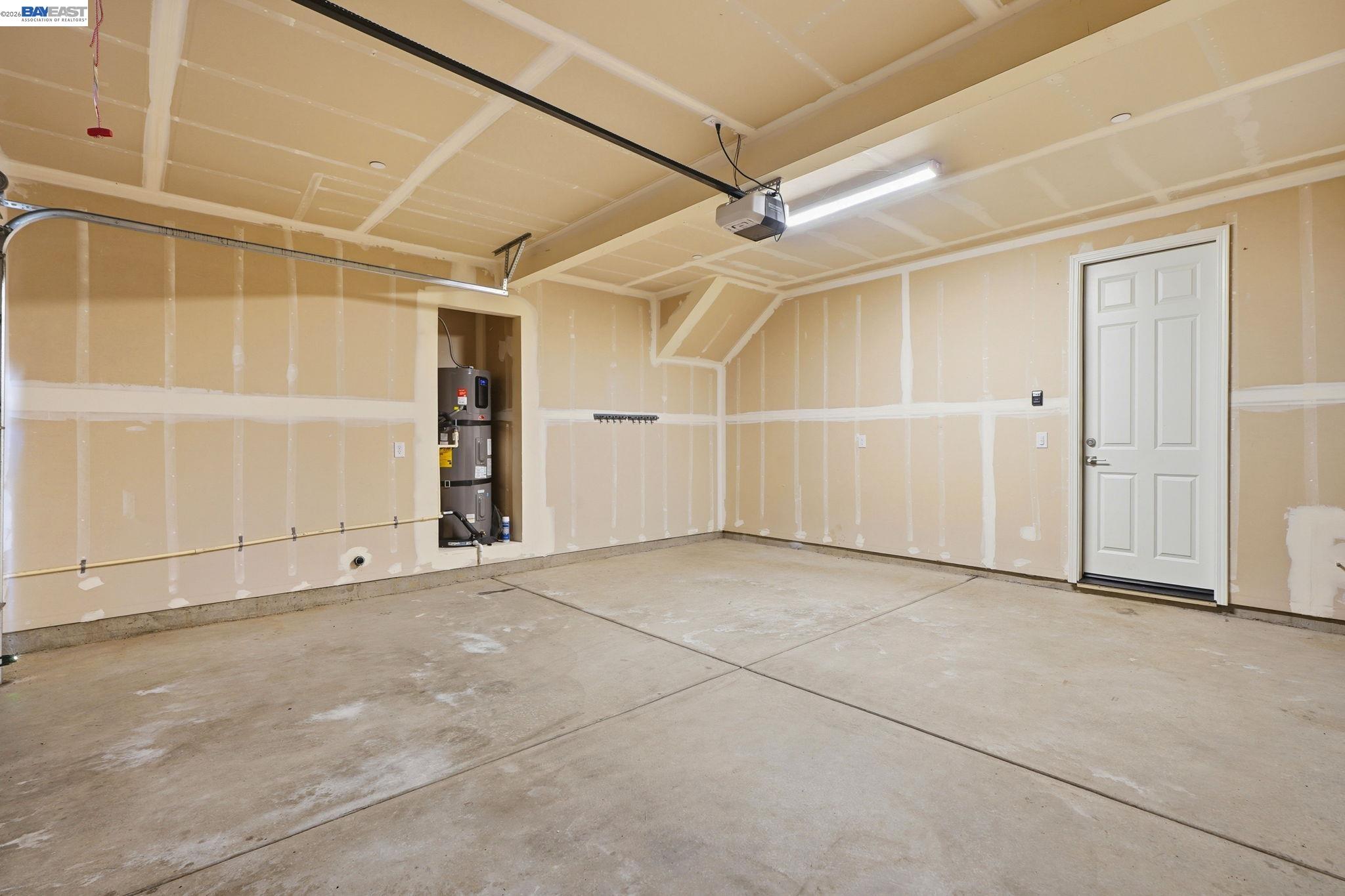 639 Rosedale Way, Lathrop CA 95330 — photo 38