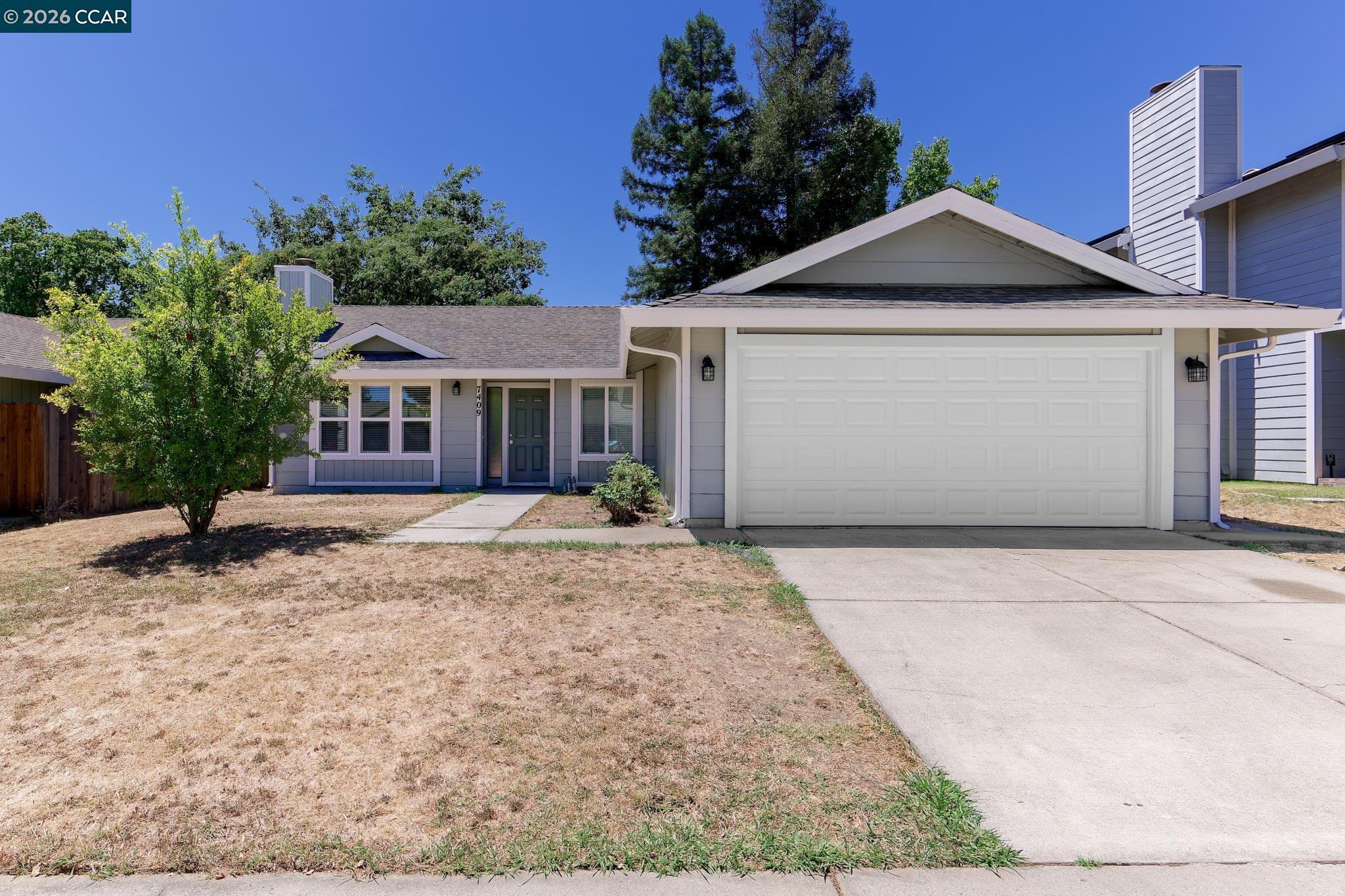 Front Image Thumbnail for CC41143064