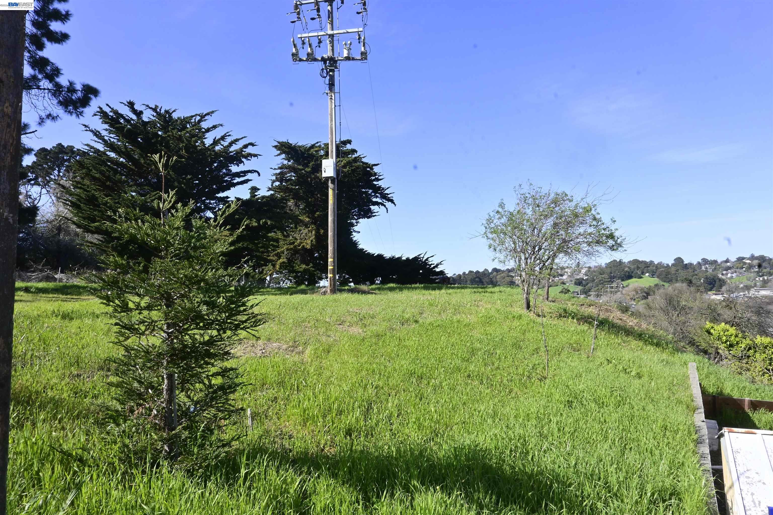3944 La Cima Rd, El Sobrante CA 94803 — photo 7