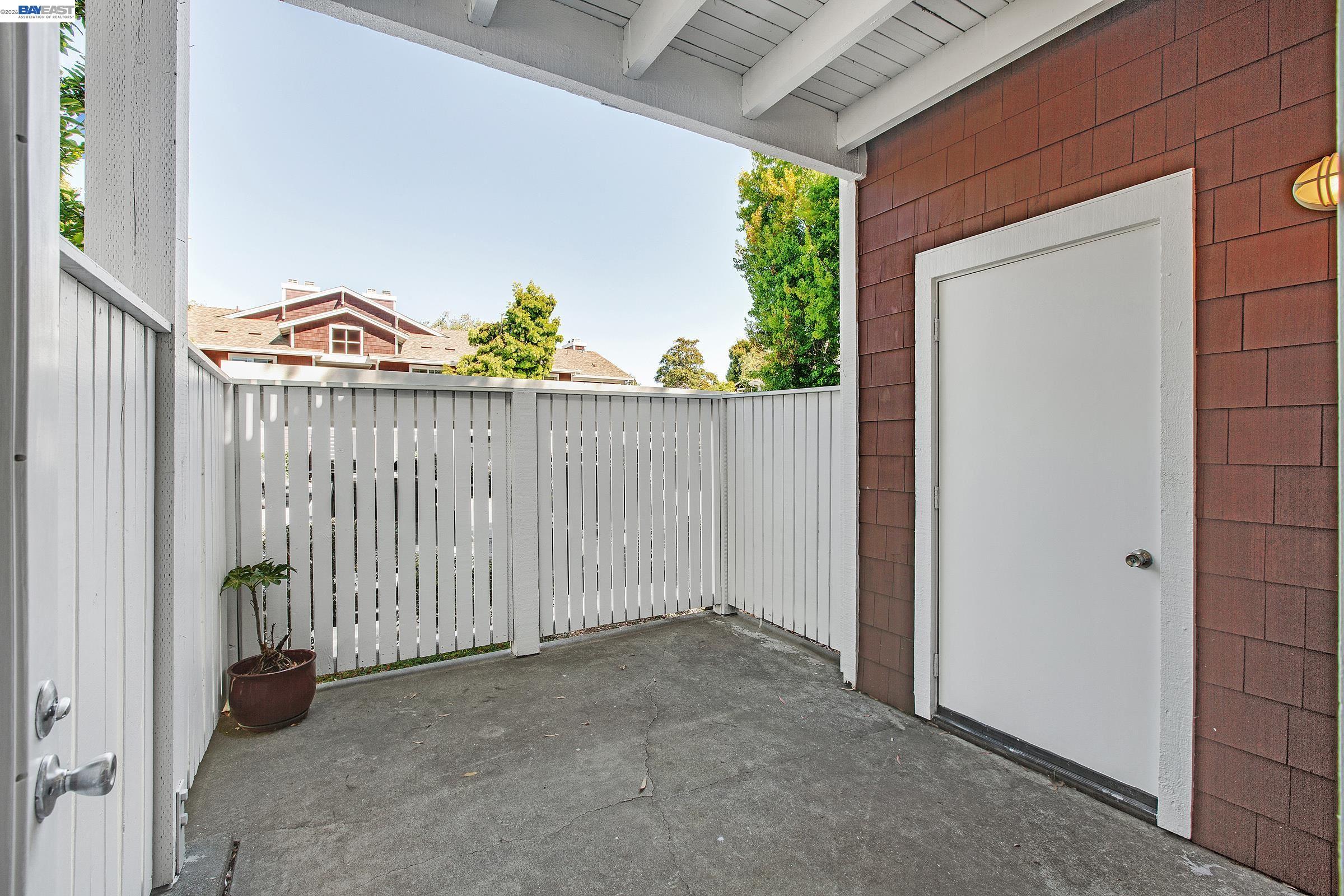 135 Bayside Ct, Richmond CA 94804 — photo 32