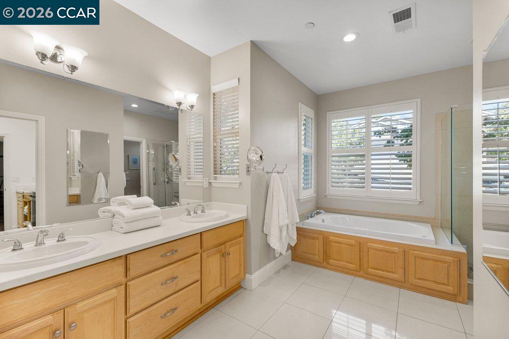 11183 Brittany Ln, Dublin CA 94568 — photo 23
