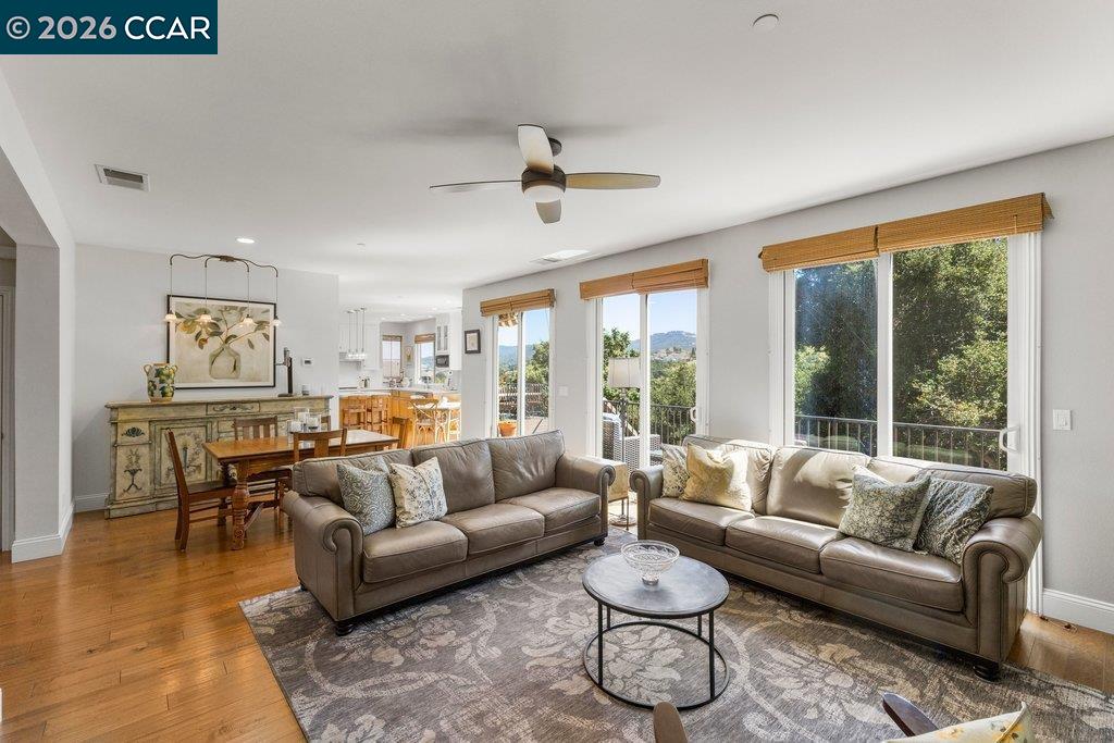 11183 Brittany Ln, Dublin CA 94568 — photo 9