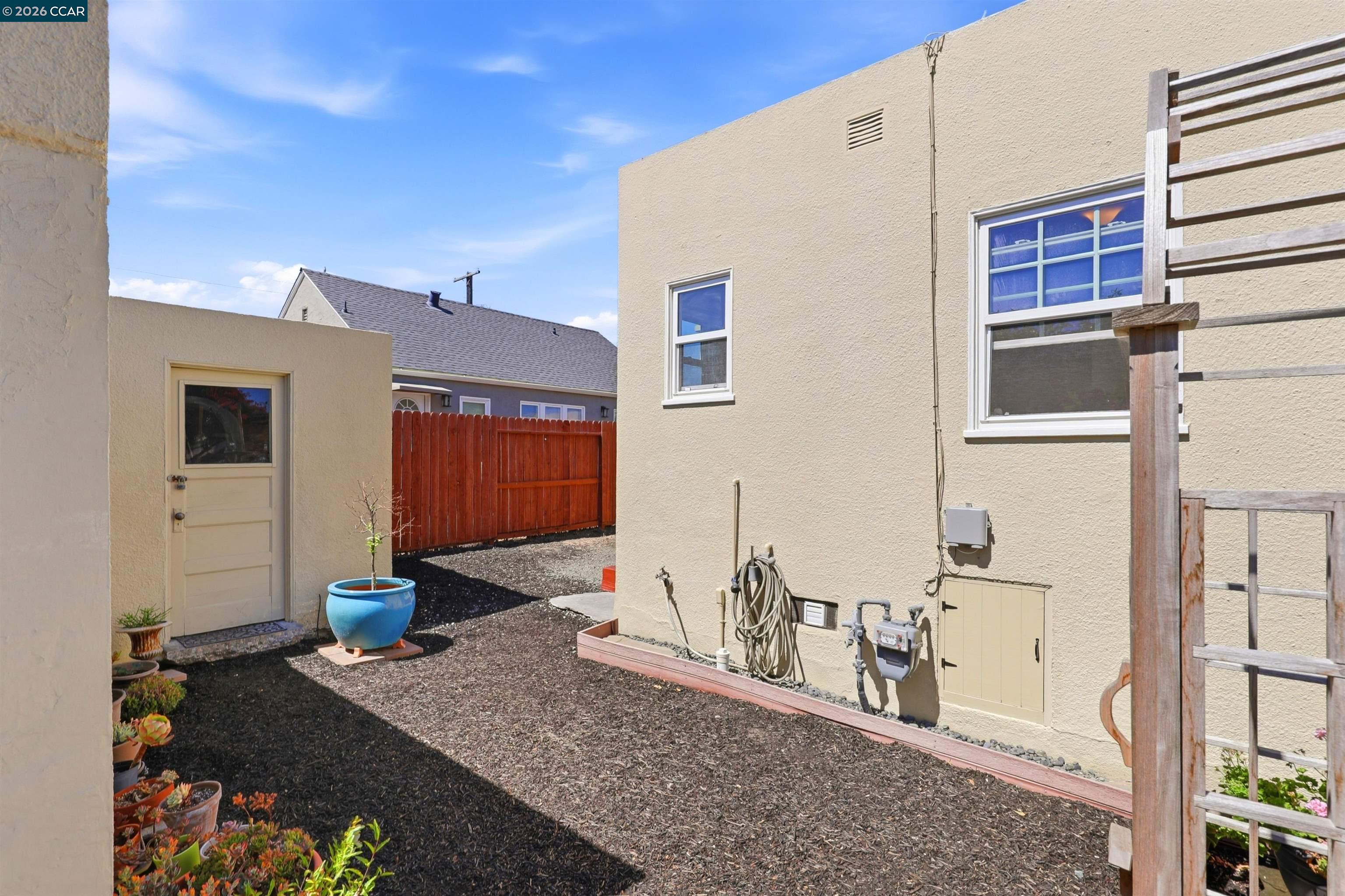 270 E 15th, Pittsburg CA 94565 — photo 25
