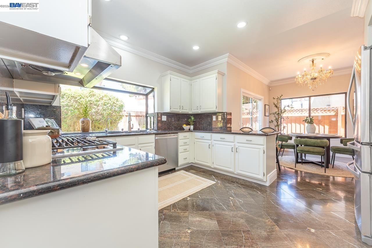 5125 Rose Way, Union City CA 94587 — photo 15