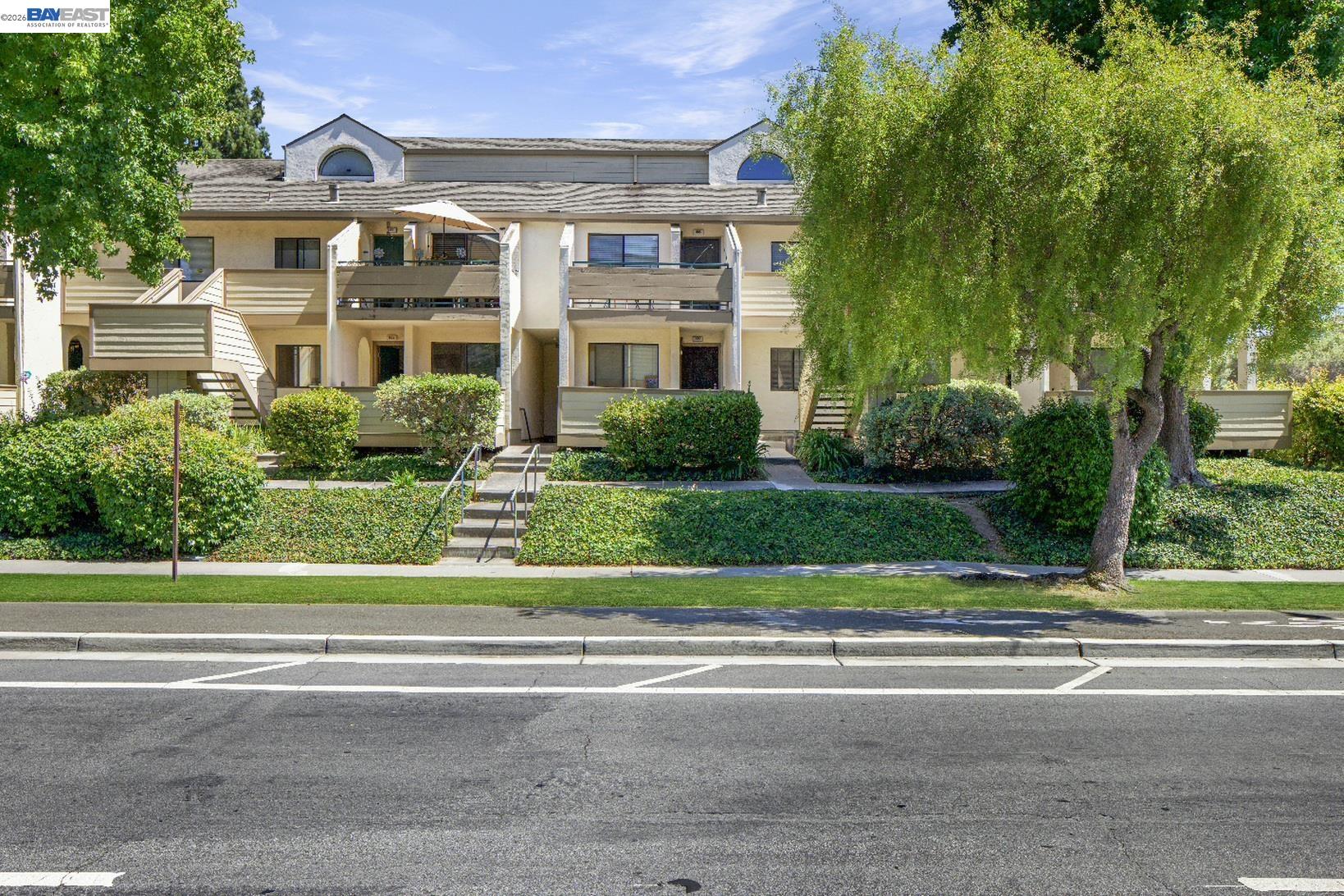 886 Walnut Ave, Fremont CA 94536 — photo 14