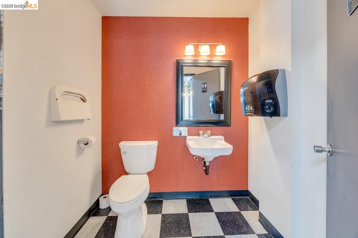 372 W Stockton St, Sonora CA 95370 — photo 17