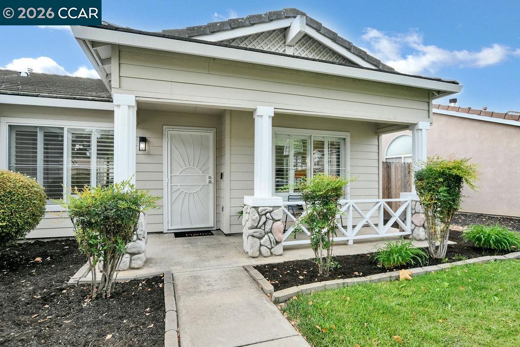 3904 Des Moines Dr, Stockton CA 95209 — photo 2