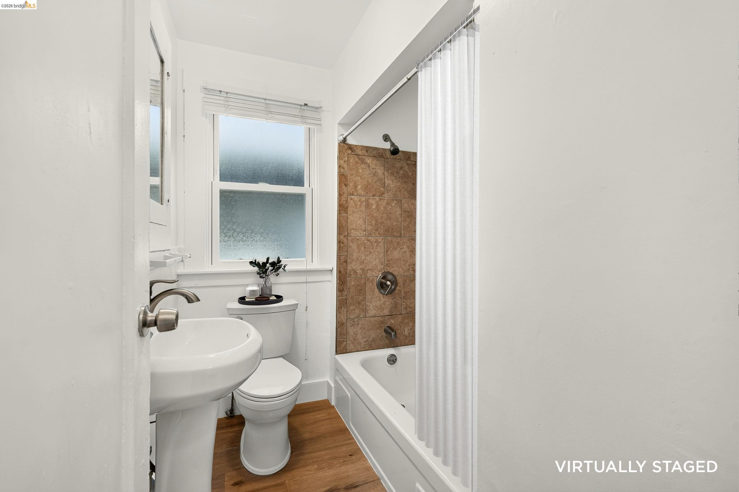 1070-1072 Aileen St, Oakland CA 94608 — photo 21
