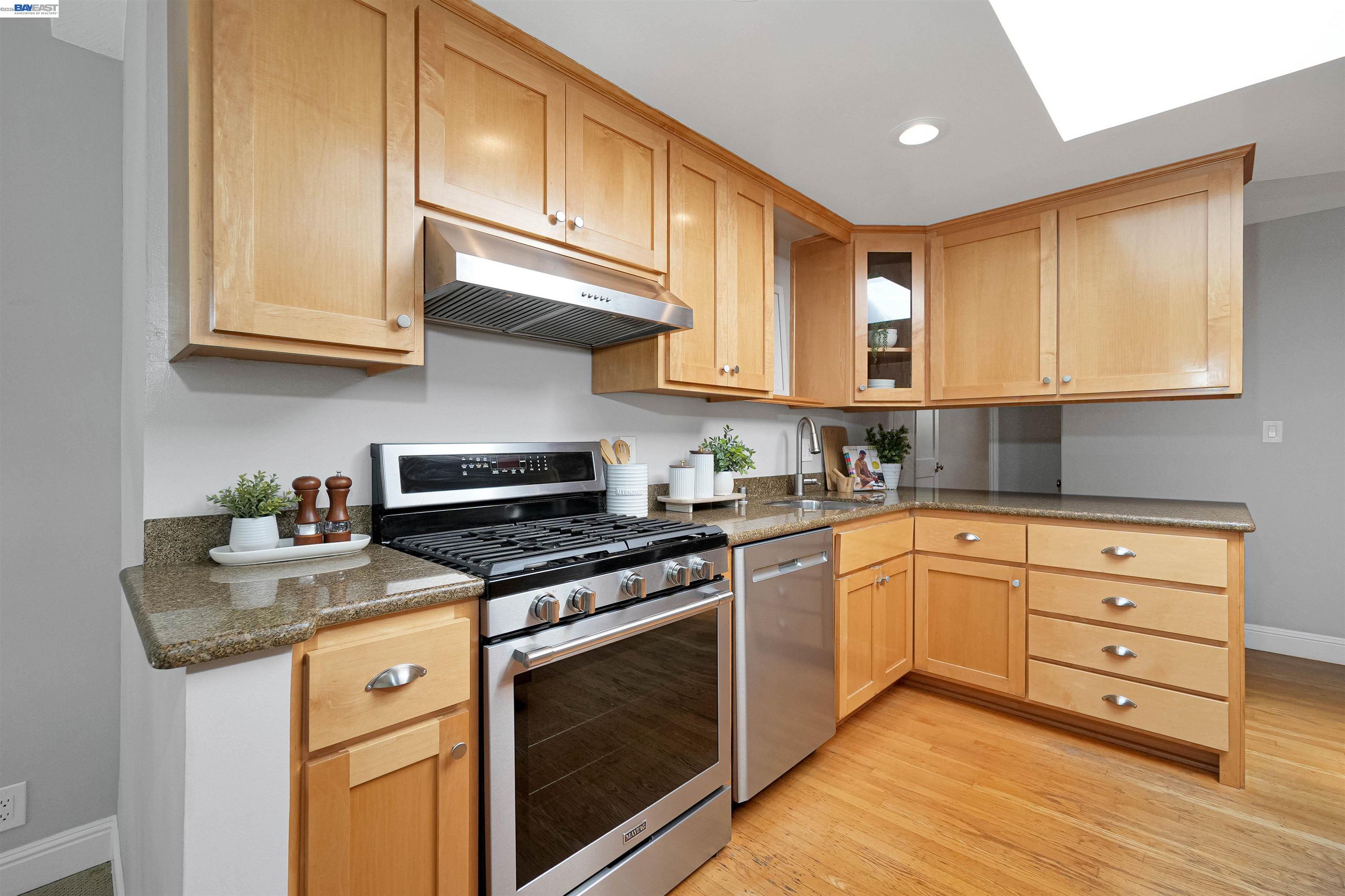 5752 Cold Water Dr, Castro Valley CA 94552 — photo 8