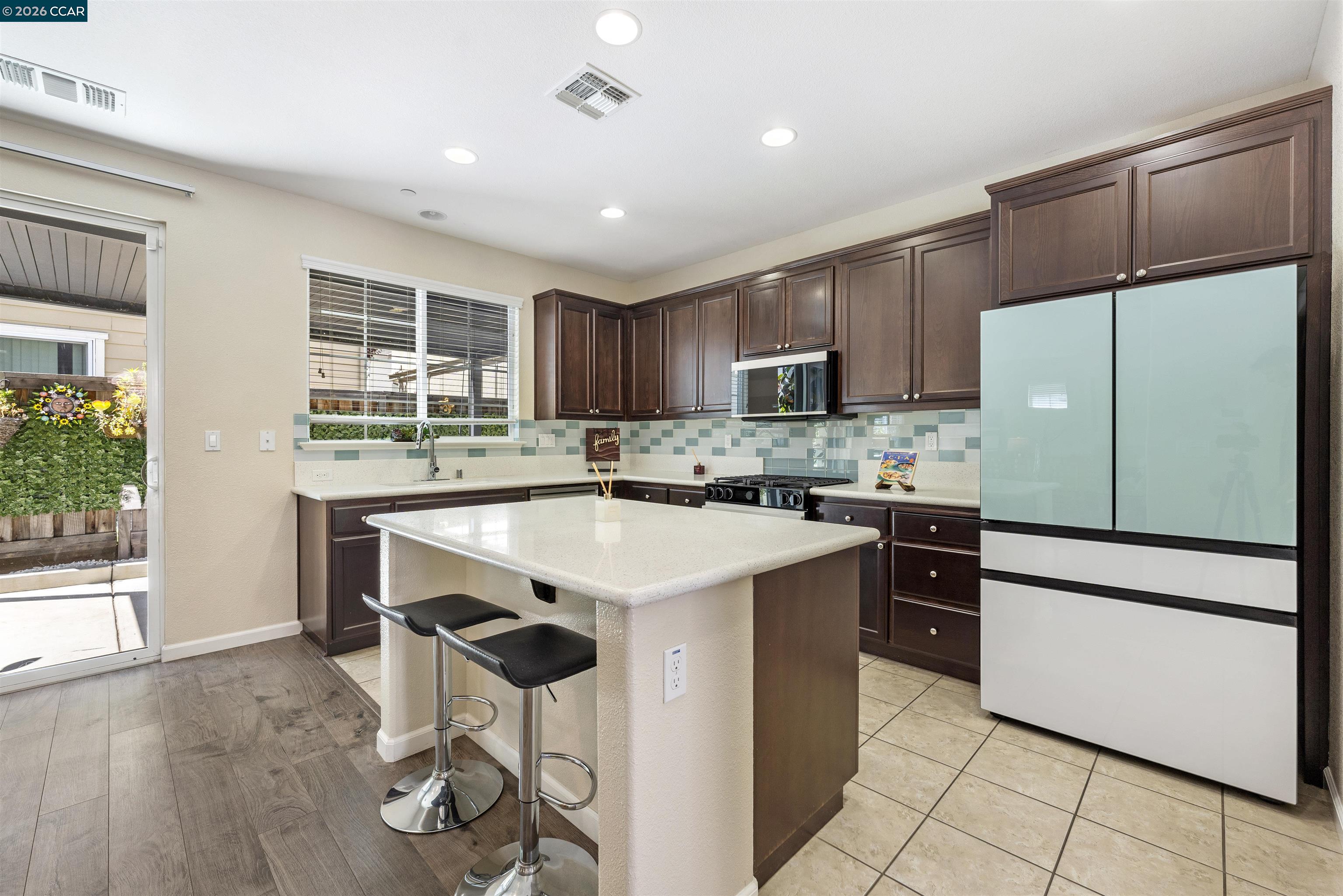 142 Halsey Way, Pittsburg CA 94565 — photo 4