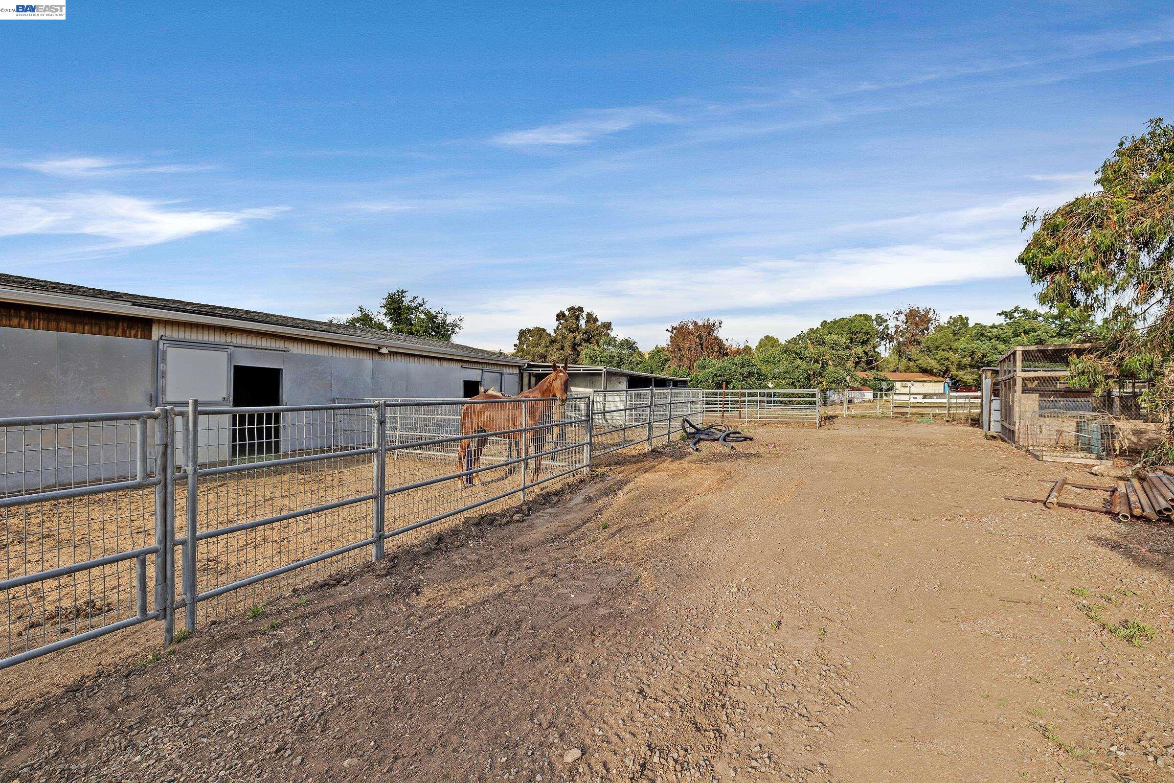 10040 Tesla Rd, Livermore CA 94550 — photo 40