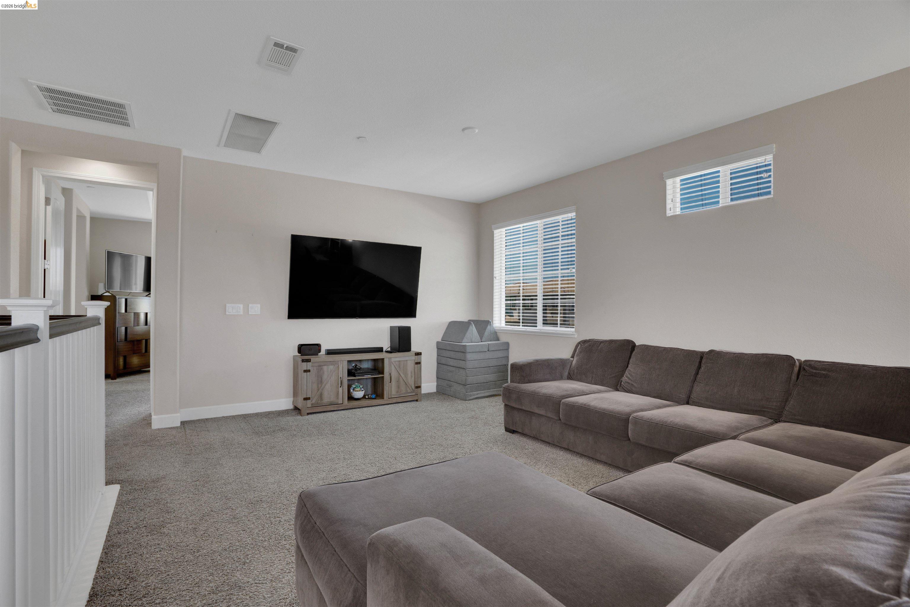 577 Sapphire Parkway, Oakley CA 94561 — photo 11