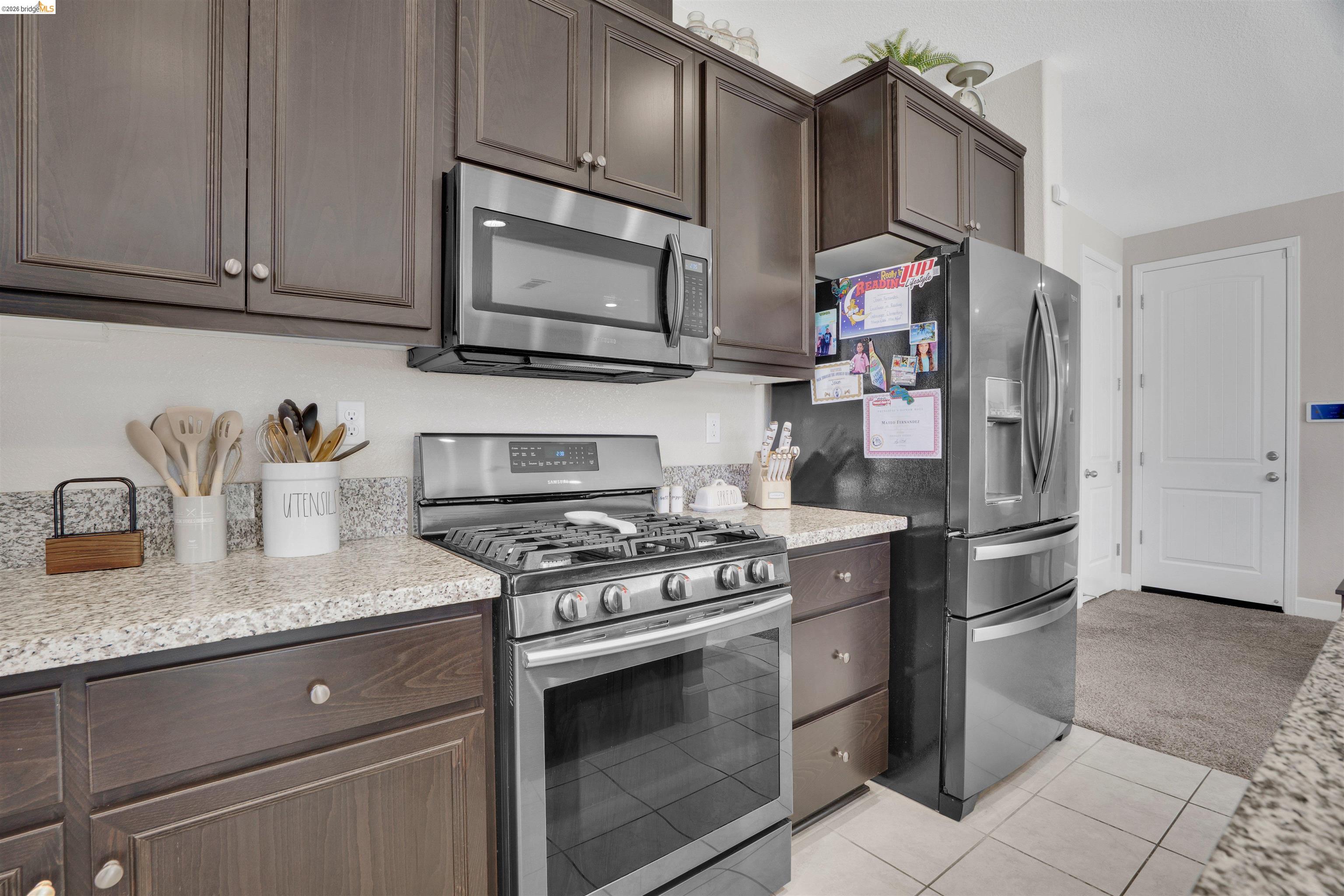 577 Sapphire Parkway, Oakley CA 94561 — photo 8